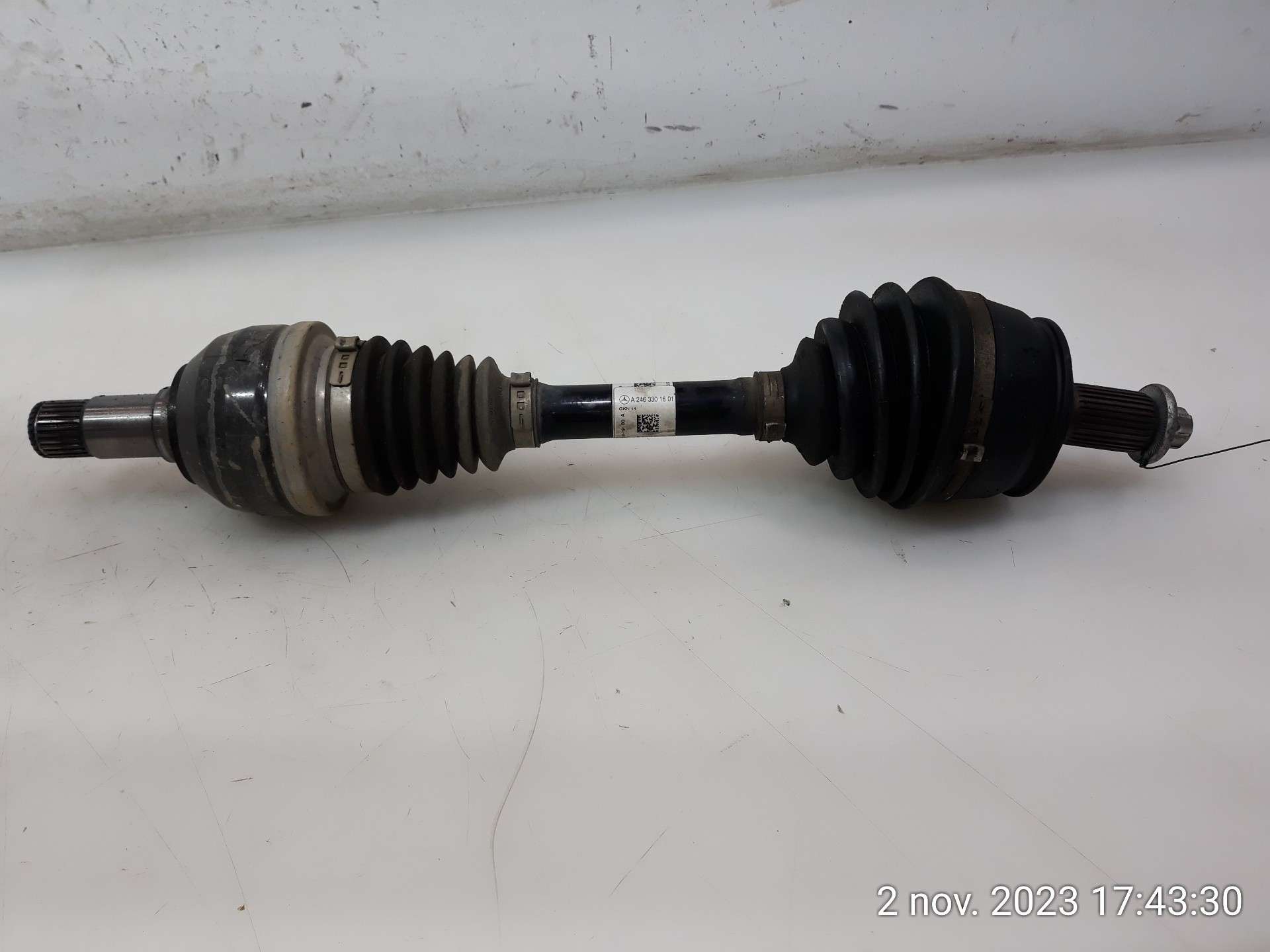 TRANSMISION DELANTERA IZQUIERDA MERCEDES-BENZ CLASE GLA (X156) 2013- (A2463301601 1546993)