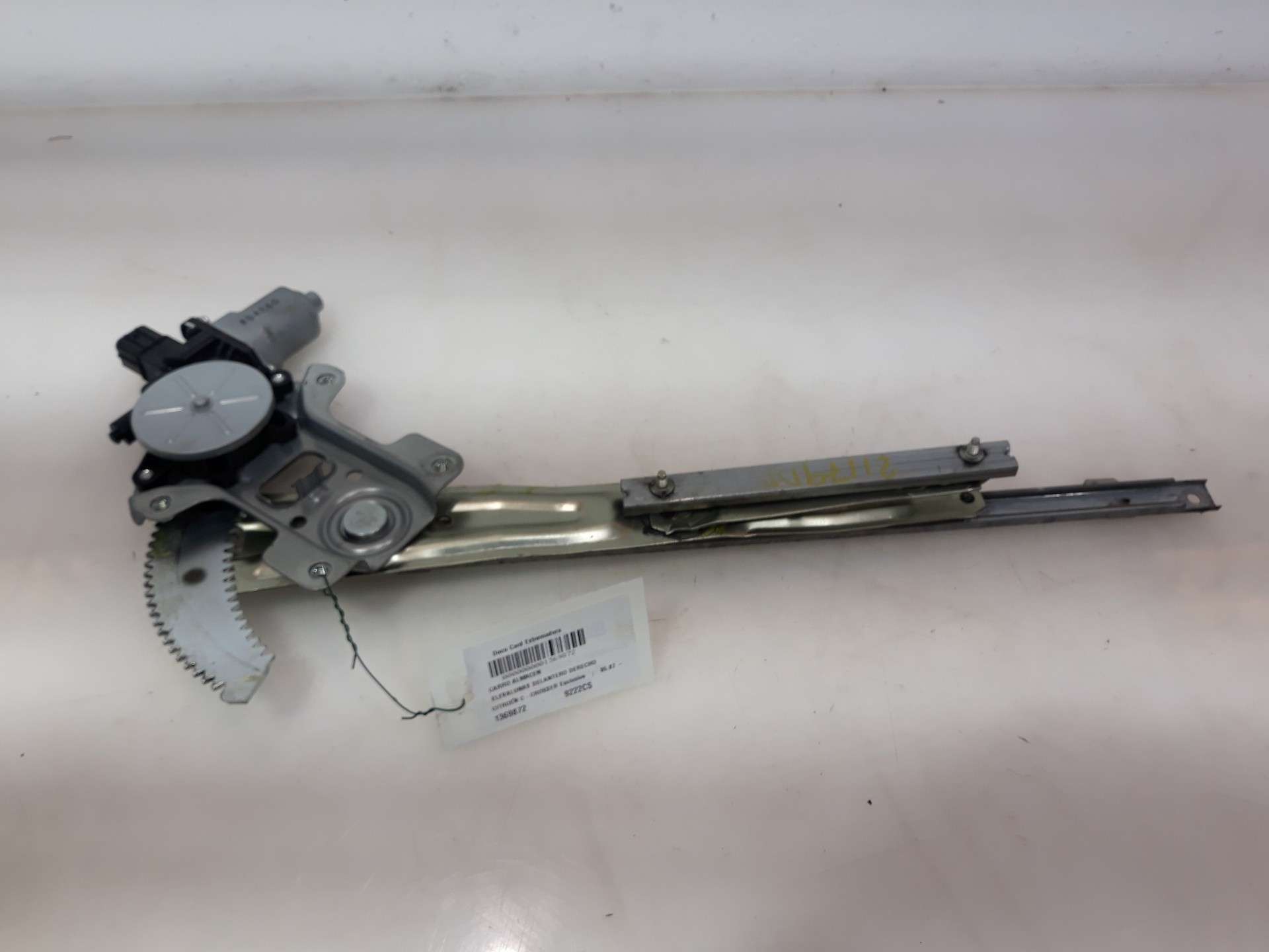 ELEVALUNAS DELANTERO DERECHO CITROËN C-CROSSER 2007-2012 (9222CS 1369872)