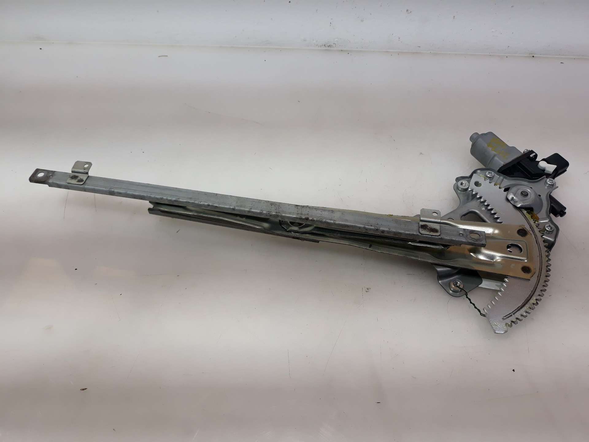 ELEVALUNAS DELANTERO DERECHO CITROËN C-CROSSER 2007-2012 (9222CS 1369872)