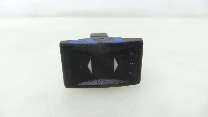 MANDO ELEVALUNAS TRASERO DERECHO FORD MONDEO TURNIER (GE) 2000-2007 (1S7114529AB 1286654)