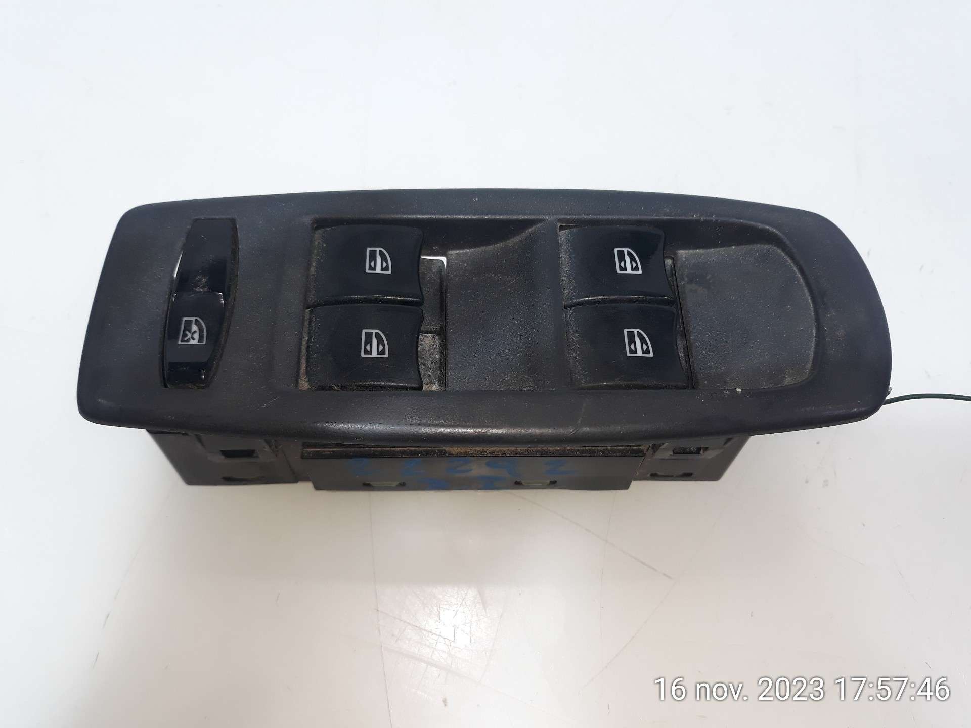 MANDO ELEVALUNAS DELANTERO IZQUIERDO RENAULT KOLEOS 2008-2015 (25401JY00C 1549262)