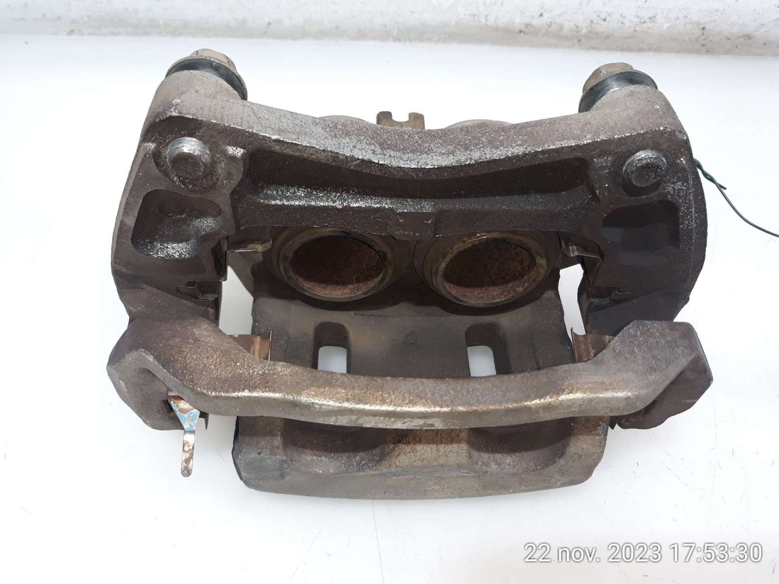 PINZA FRENO DELANTERA IZQUIERDA RENAULT KOLEOS 2008-2015 (41011JY00A 1549287)