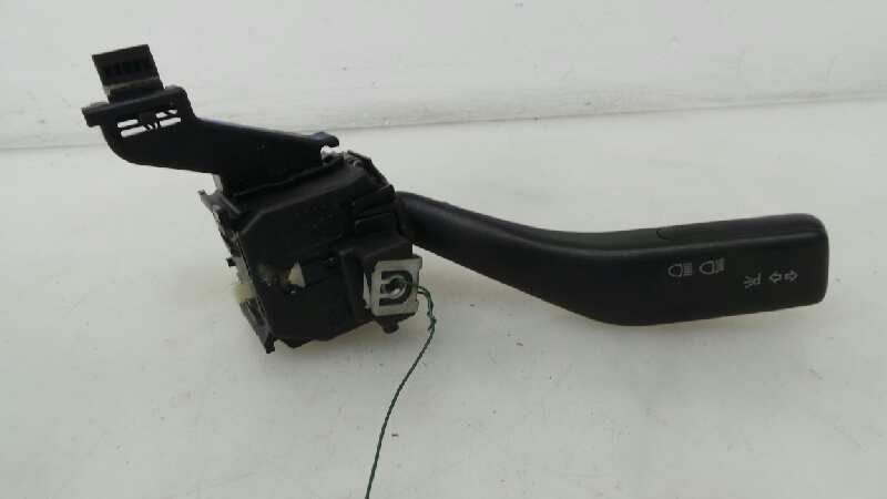 MANDO INTERMITENTES VOLKSWAGEN GOLF V BERLINA (1K1) 2003-2008 (1K0953513 1291459)