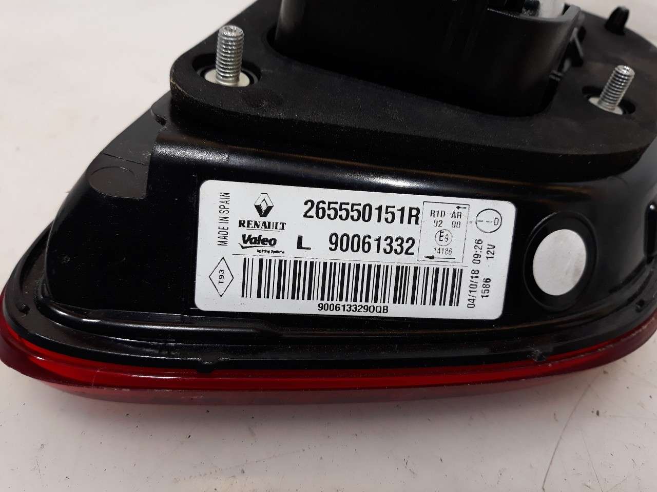 PILOTO TRASERO IZQUIERDO INTERIOR RENAULT KADJAR 2015- (265550151R 1293386)