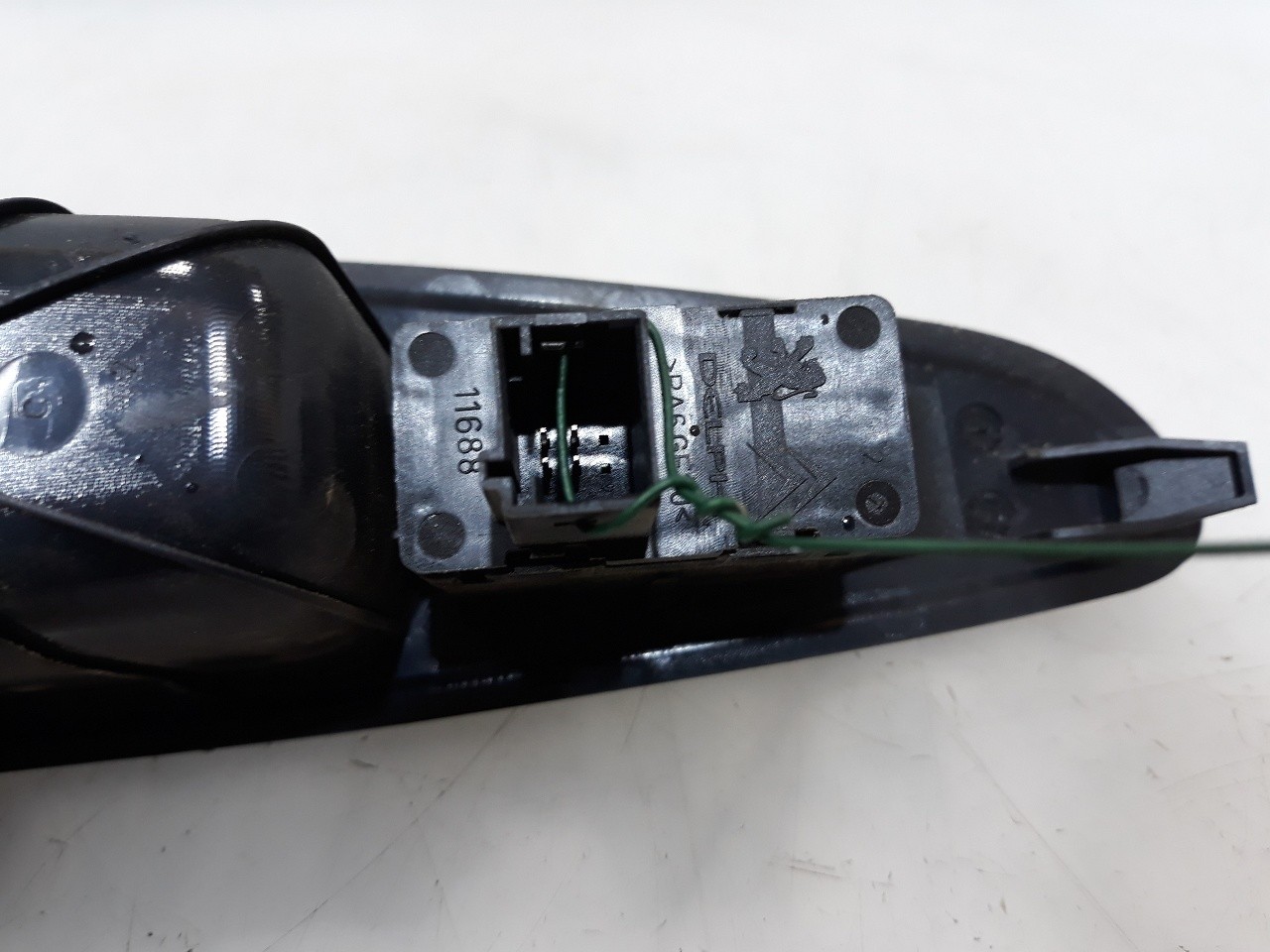 MANDO ELEVALUNAS TRASERO IZQUIERDO PEUGEOT 308 2007-2013 (96565185XT 1297903)