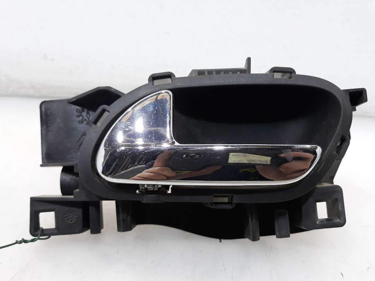 MANETA INTERIOR TRASERA IZQUIERDA PEUGEOT 308 2007-2013 (9143Q1 1297916)