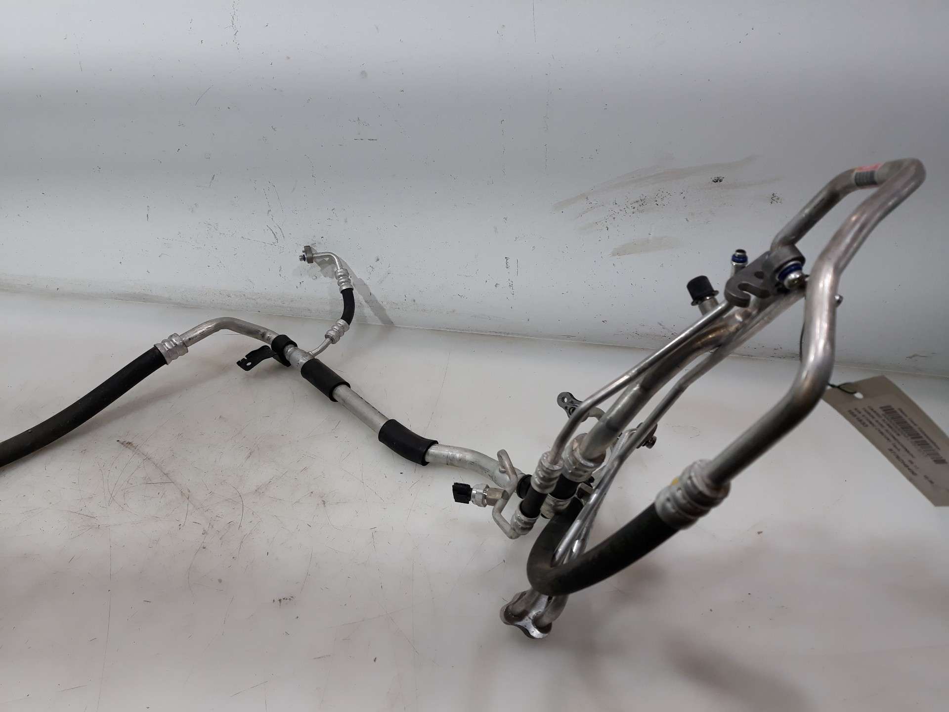 TUBOS AIRE ACONDICIONADO KIA STONIC (YBCUV) 2017- (97762H8450 1551833)