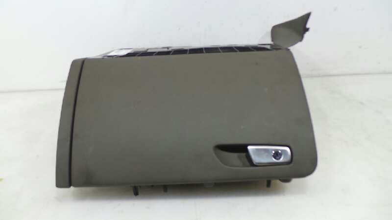 GUANTERA AUDI Q5 (8R) 2008-2016 (8R1857035D 1055526)