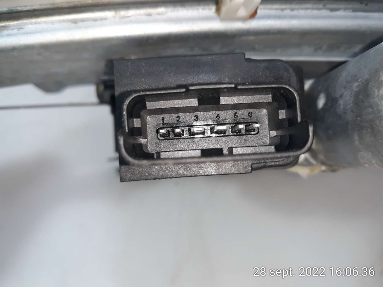 ELEVALUNAS DELANTERO IZQUIERDO 9819905580 9819905580 