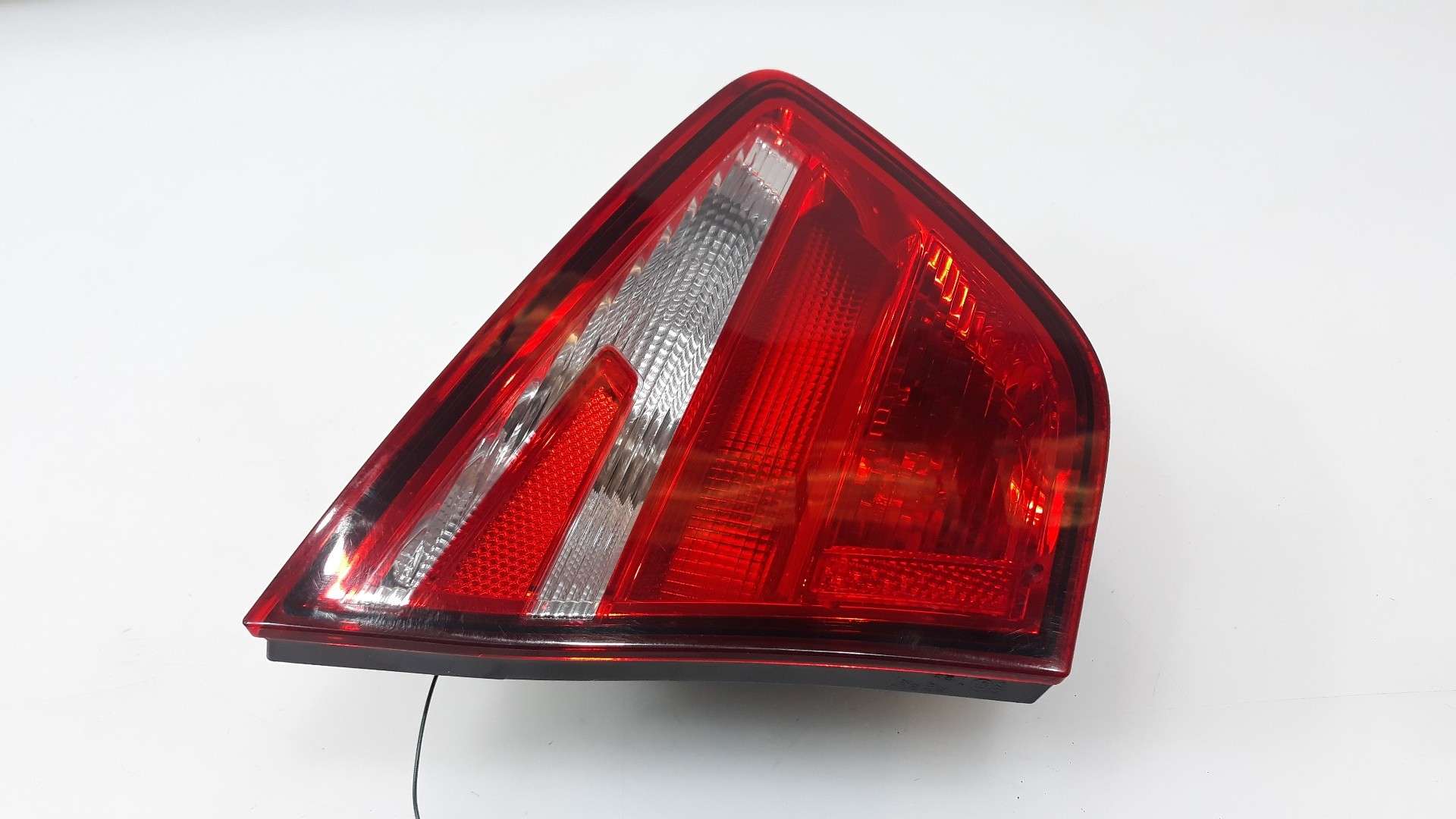 PILOTO TRASERO IZQUIERDO INTERIOR SEAT TOLEDO (KG3) 2012- (6JH945093D 1611708)