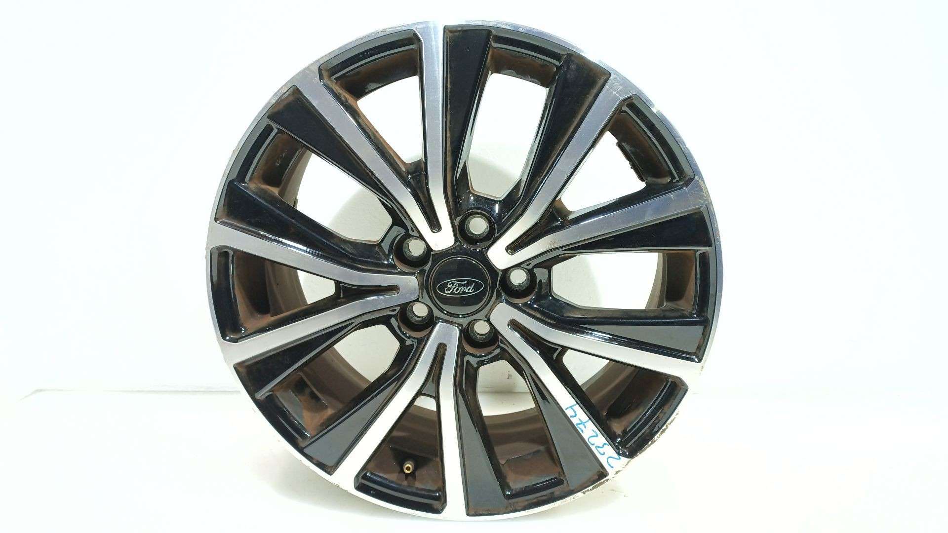 LLANTA FORD PUMA (J2K, CF7) 2019- (2479179 1705244)