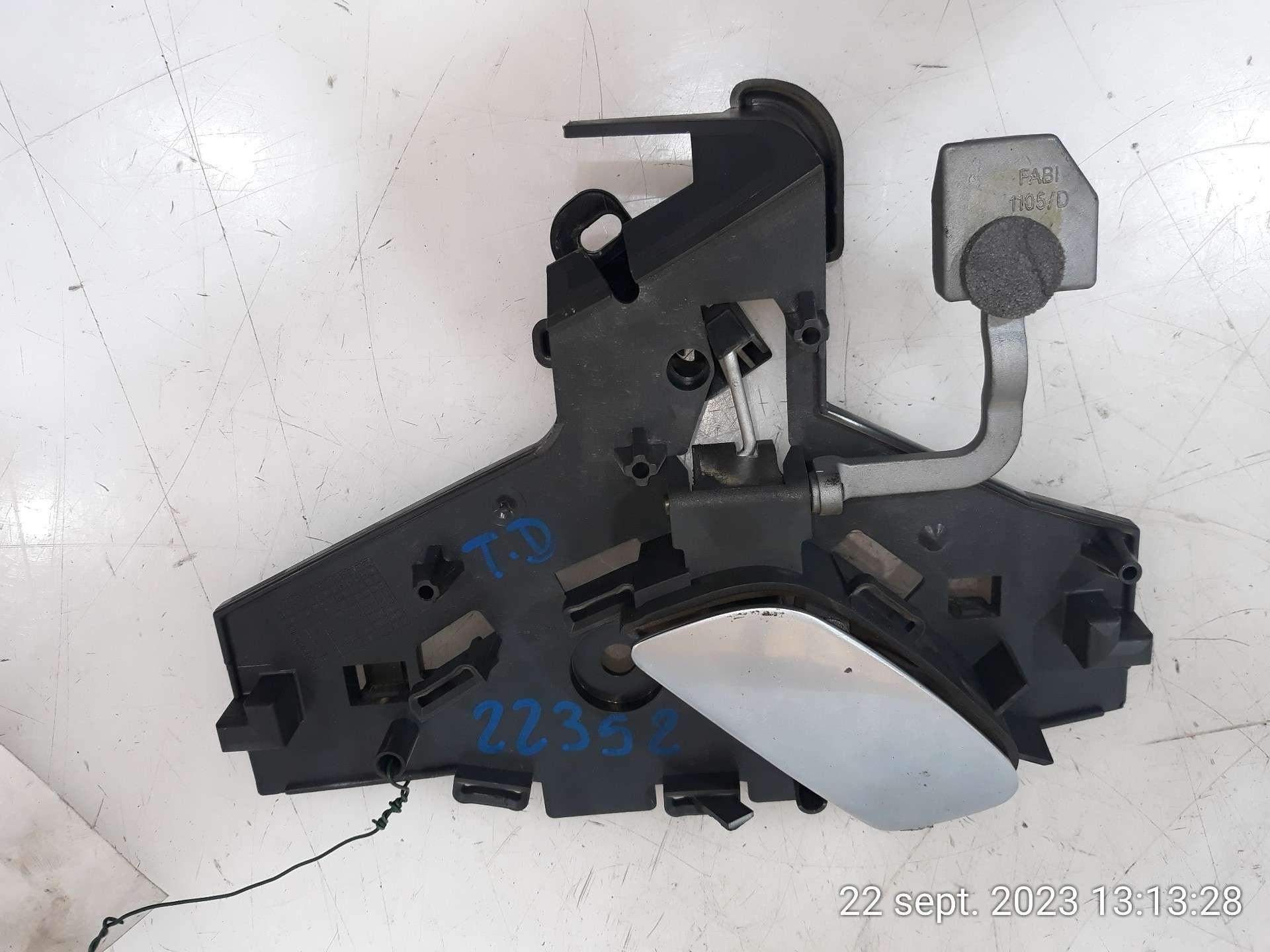 MANETA INTERIOR TRASERA DERECHA CITROËN C5 I (DC_) 2001-2005 (9143E1 1553448)