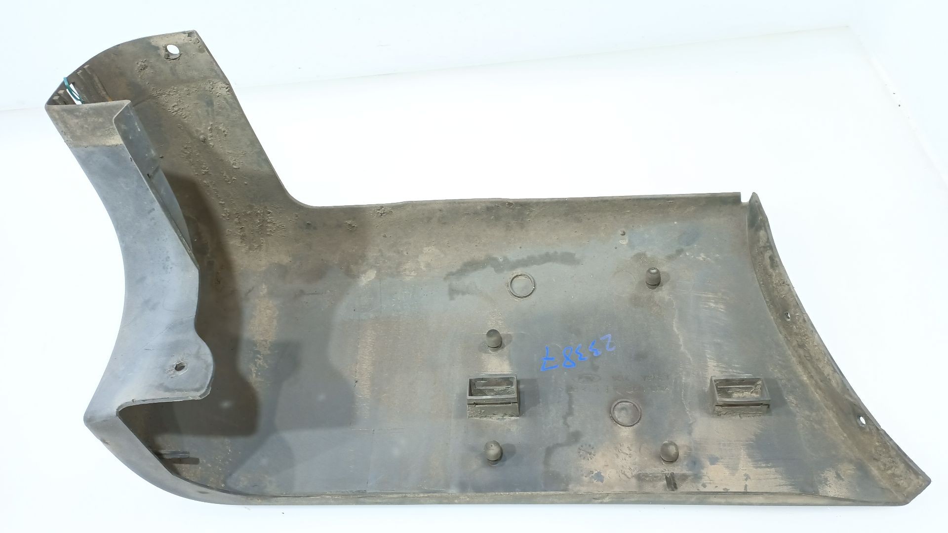 PUNTERA PARAGOLPES TRASERA DERECHA FORD TRANSIT Furgoneta (FA_ _) 2006-2014 (1370949 1743790)