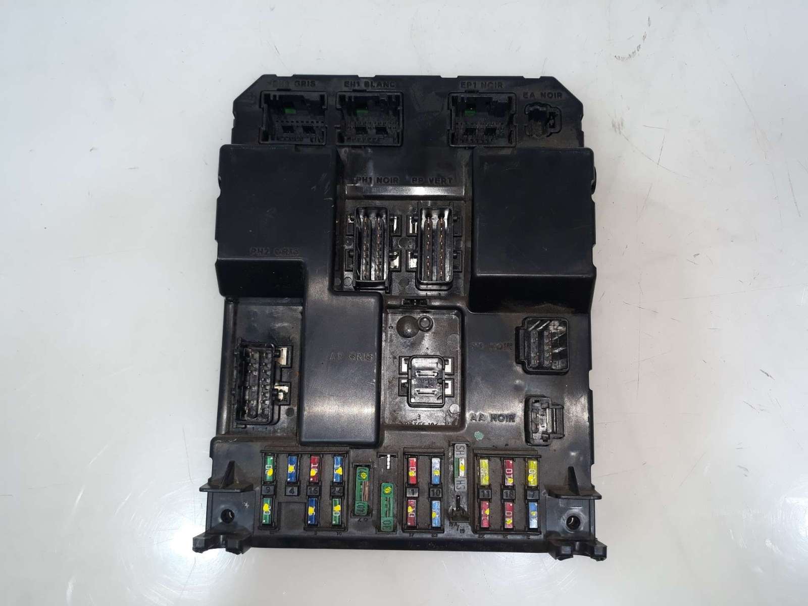 CAJA RELES / FUSIBLES PEUGEOT 307 (3A/C) 2000-2012 (9651197780 1390465)