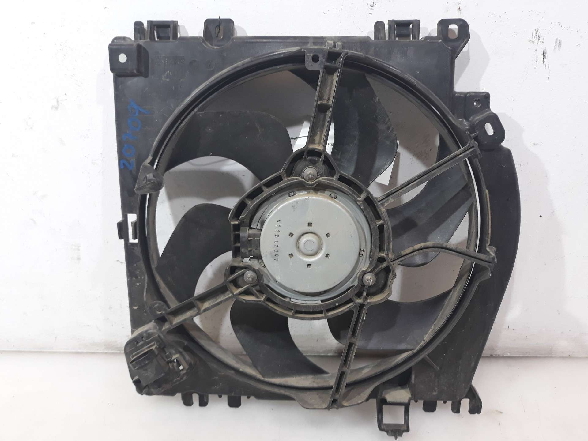 ELECTROVENTILADOR RENAULT CLIO III 2005-2016 (7701068310 1303885)