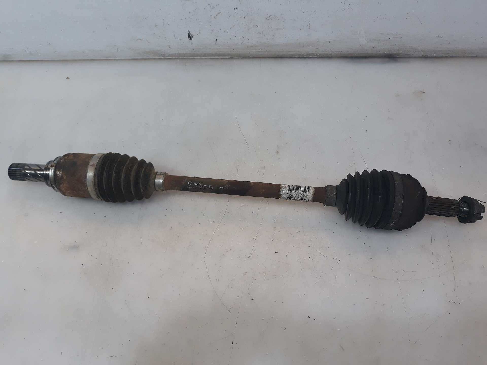 TRANSMISION DELANTERA IZQUIERDA RENAULT CLIO III 2005-2016 (8200341698 1303962)