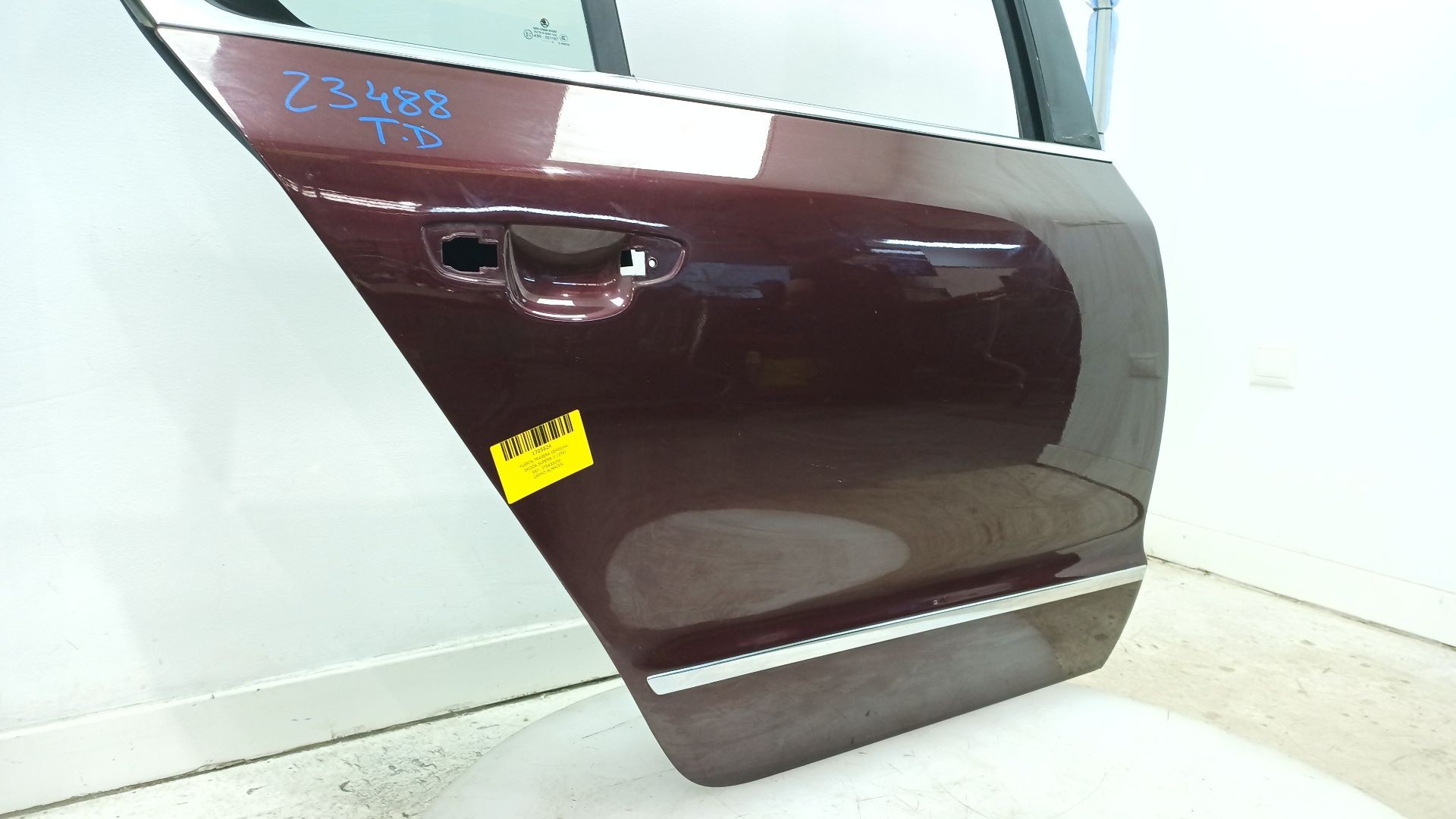 PUERTA TRASERA DERECHA SKODA SUPERB II (3T4) 2008-2015 (3T5833056 1705824)