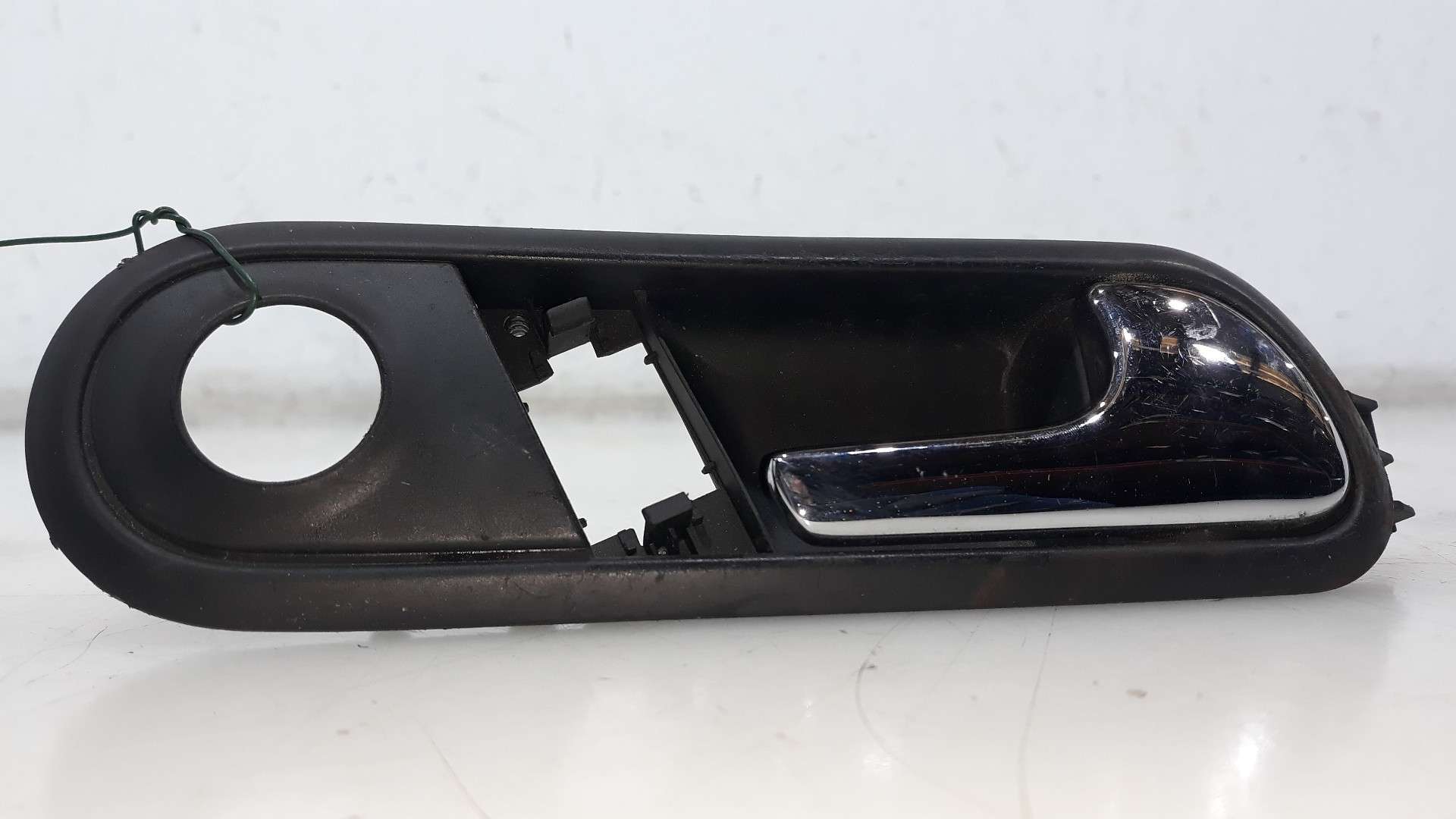 MANETA INTERIOR DELANTERA DERECHA SEAT IBIZA (6L1) 2001-2009 (6L0837114B 1556422)