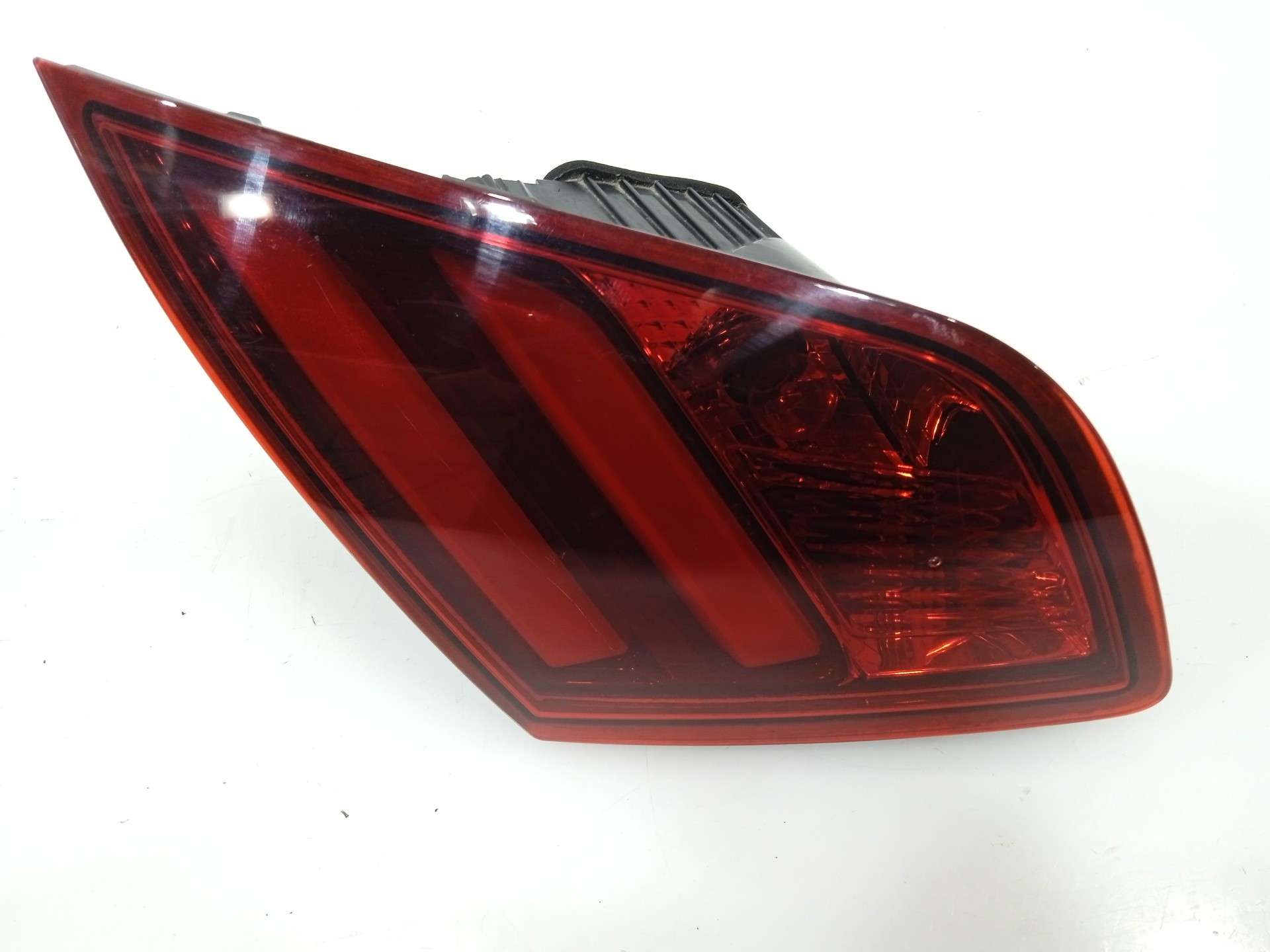 PILOTO TRASERO IZQUIERDO INTERIOR PEUGEOT 308 2013- (9677818380 1654840)