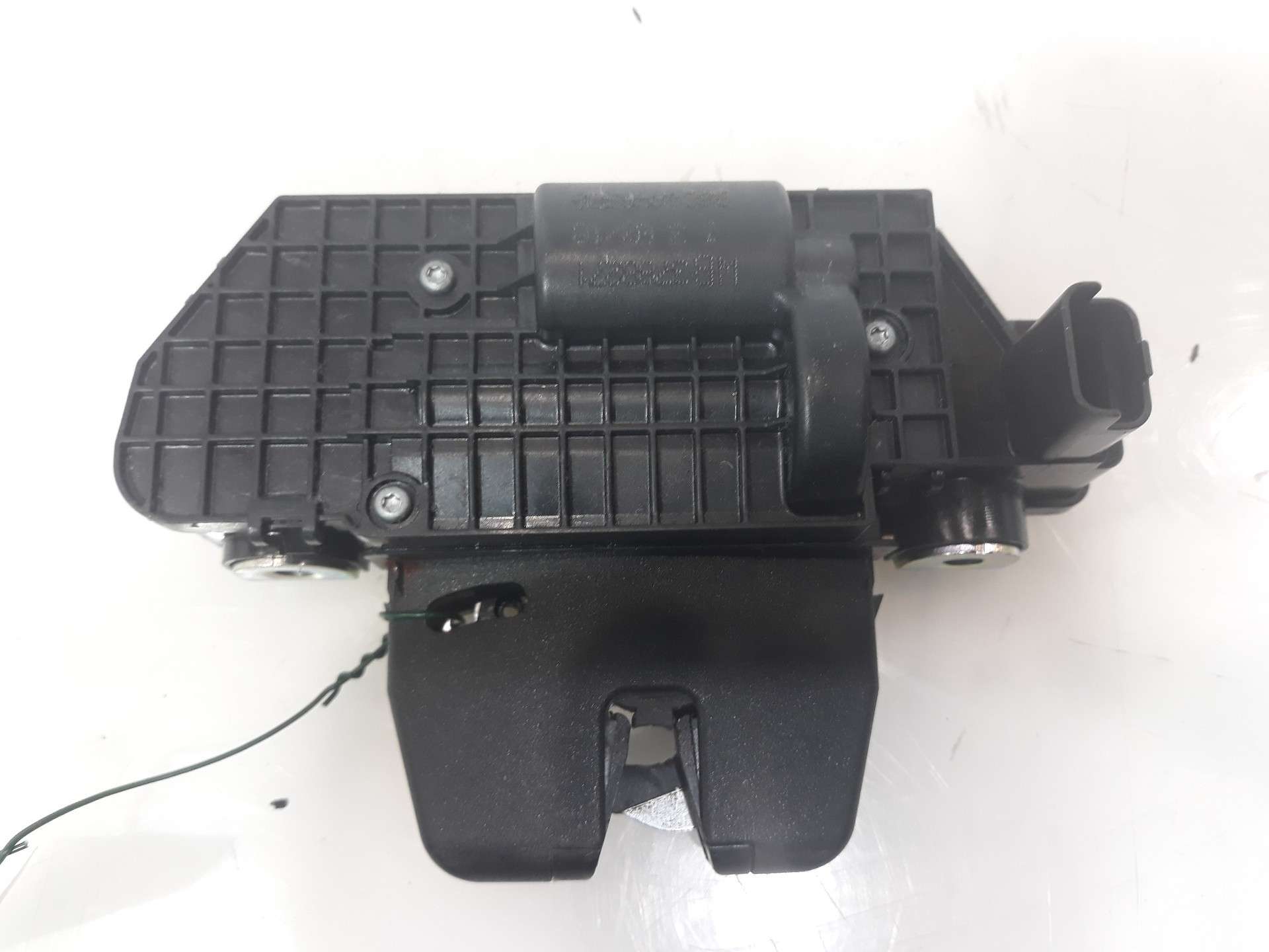 CERRADURA MALETERO / PORTON PEUGEOT 2008 (--.2013->) 2013-2019 (9684648680 1396753)