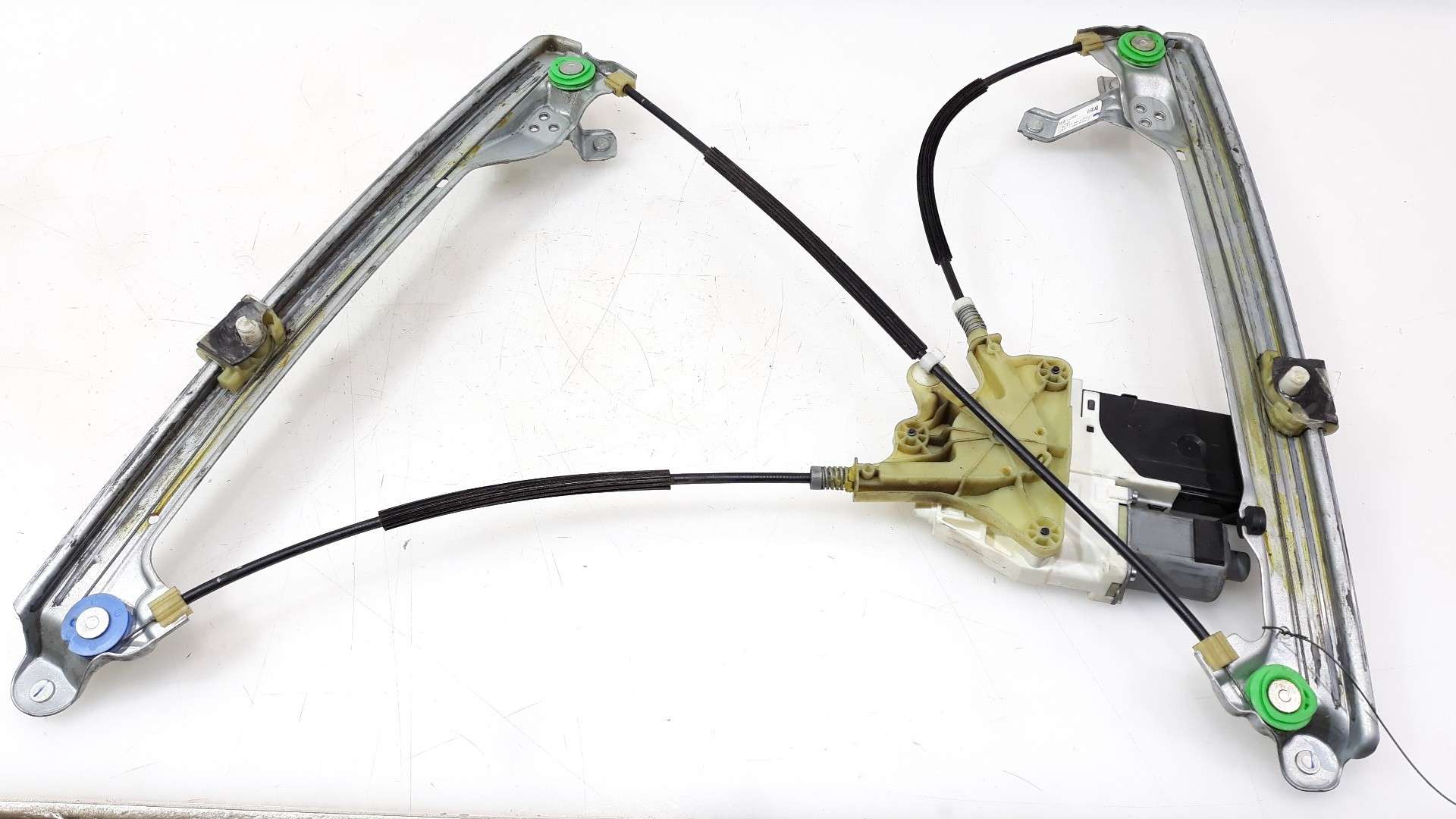 ELEVALUNAS DELANTERO IZQUIERDO RENAULT LATITUDE 2010-2014 (807210010R 1612786)