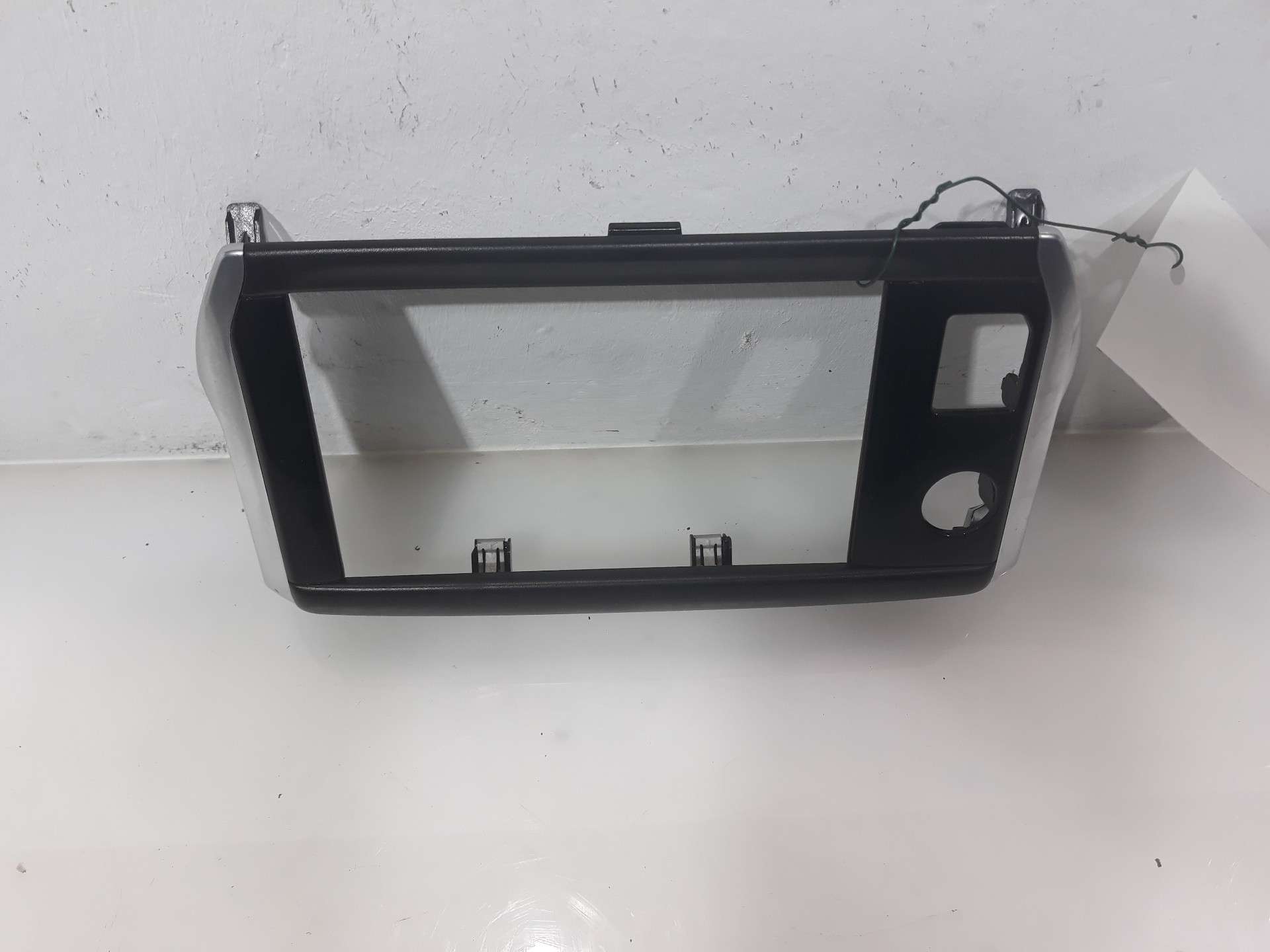 MOLDURA PEUGEOT 2008 (--.2013->) 2013-2019 (1131153XV 1396775)