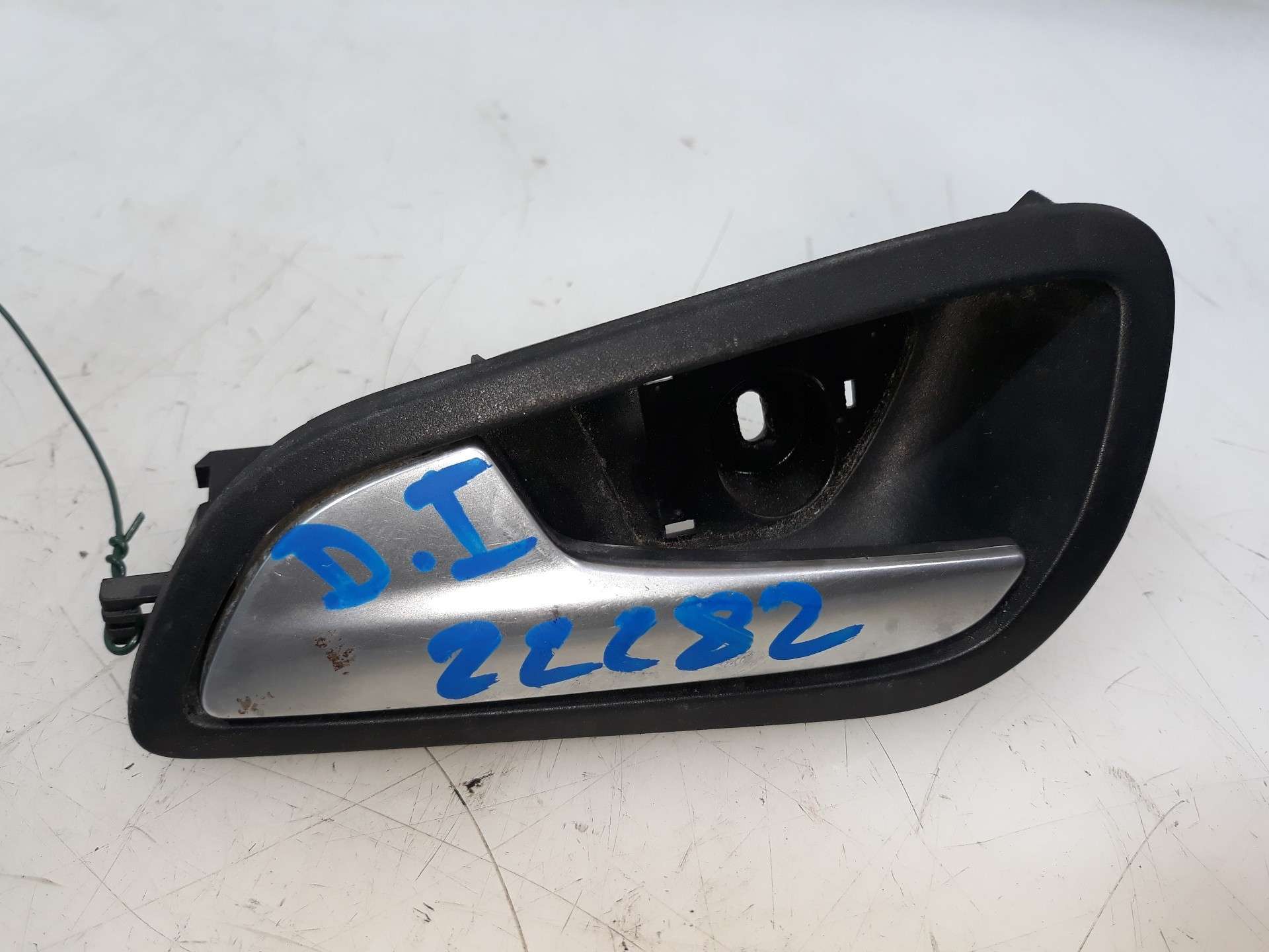 MANETA INTERIOR DELANTERA IZQUIERDA FORD FOCUS LIM. 2014-2018 (1746826 1558454)