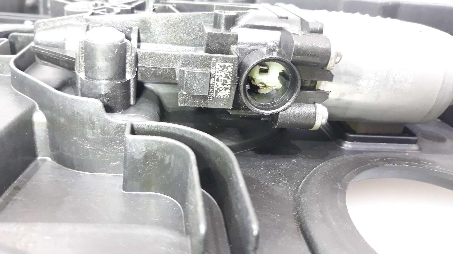 ELEVALUNAS TRASERO IZQUIERDO HYUNDAI IONIQ (AE) 2016- (83471G2000 1613296)