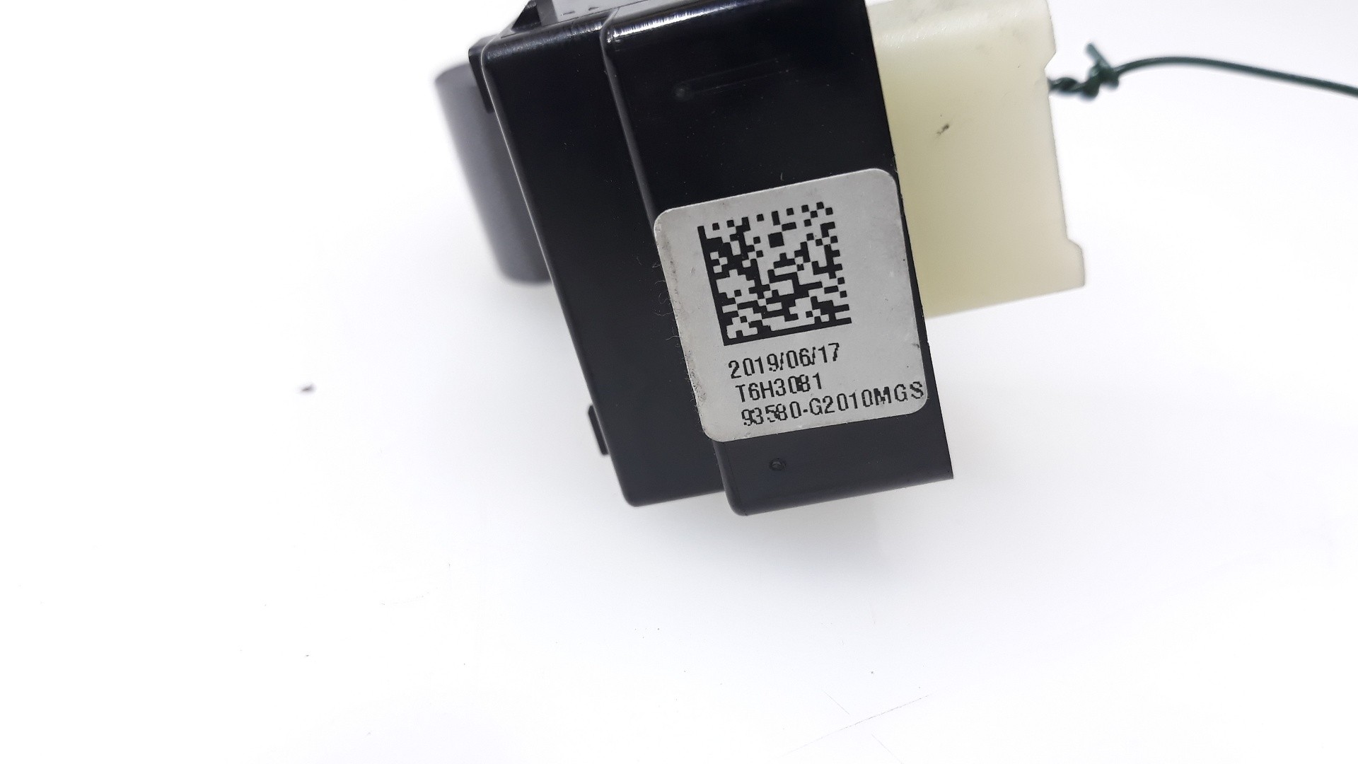 MANDO ELEVALUNAS TRASERO DERECHO HYUNDAI IONIQ (AE) 2016- (93580G20004X 1613314)