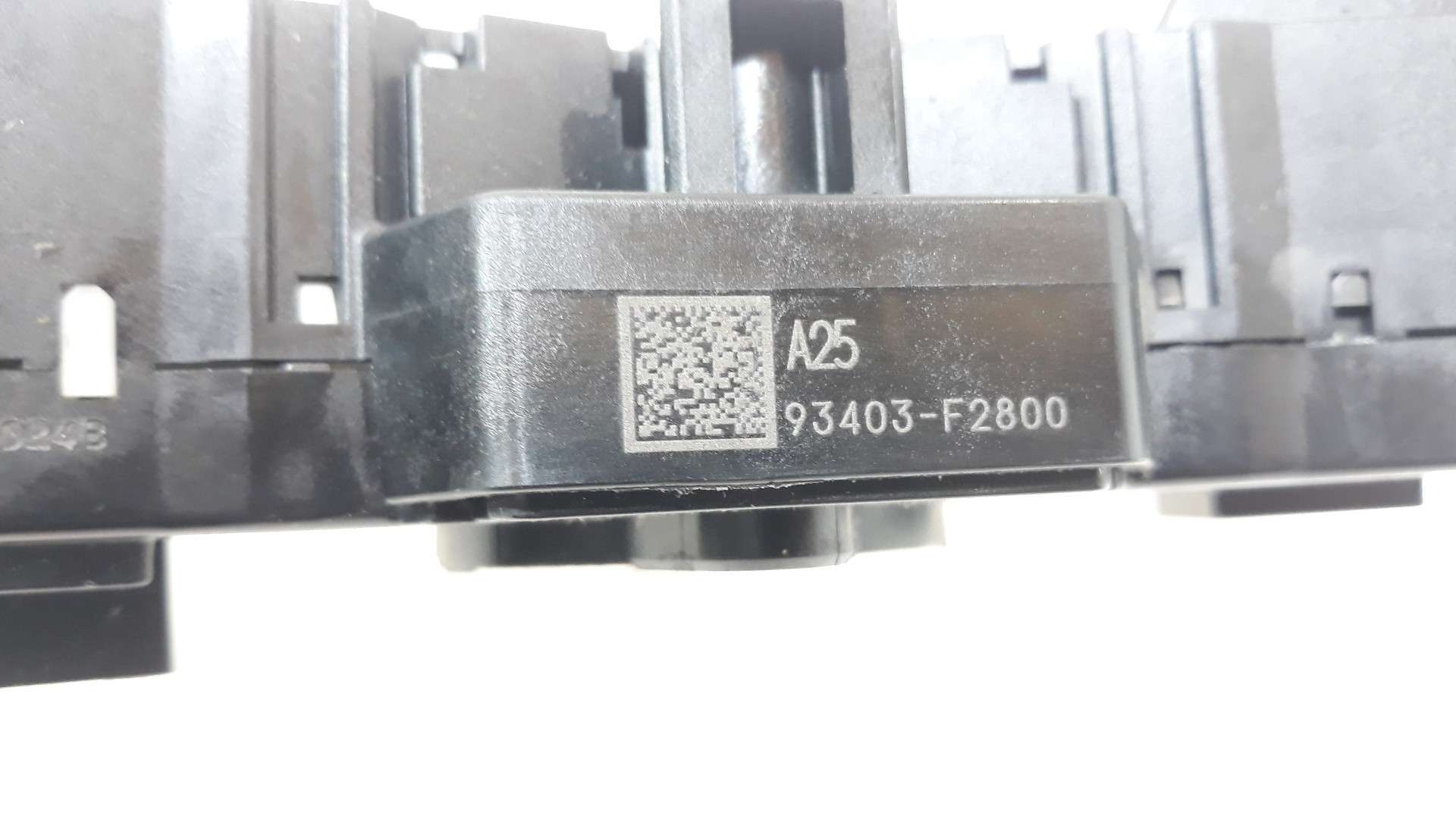 MANDO MULTIFUNCION HYUNDAI IONIQ (AE) 2016- (93403F2800 1613319)