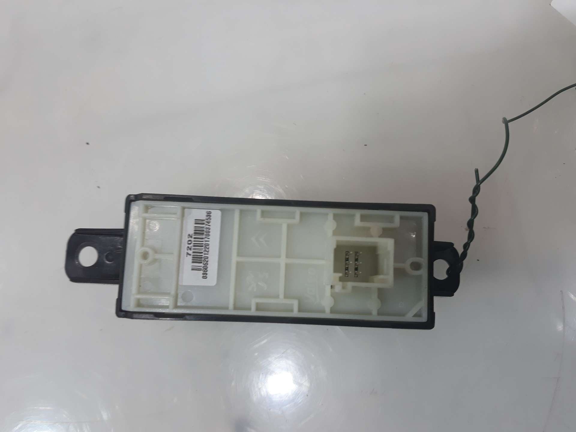 MANDO MULTIFUNCION PEUGEOT 2008 (--.2013->) 2013-2019 (98097243XU 1403535)