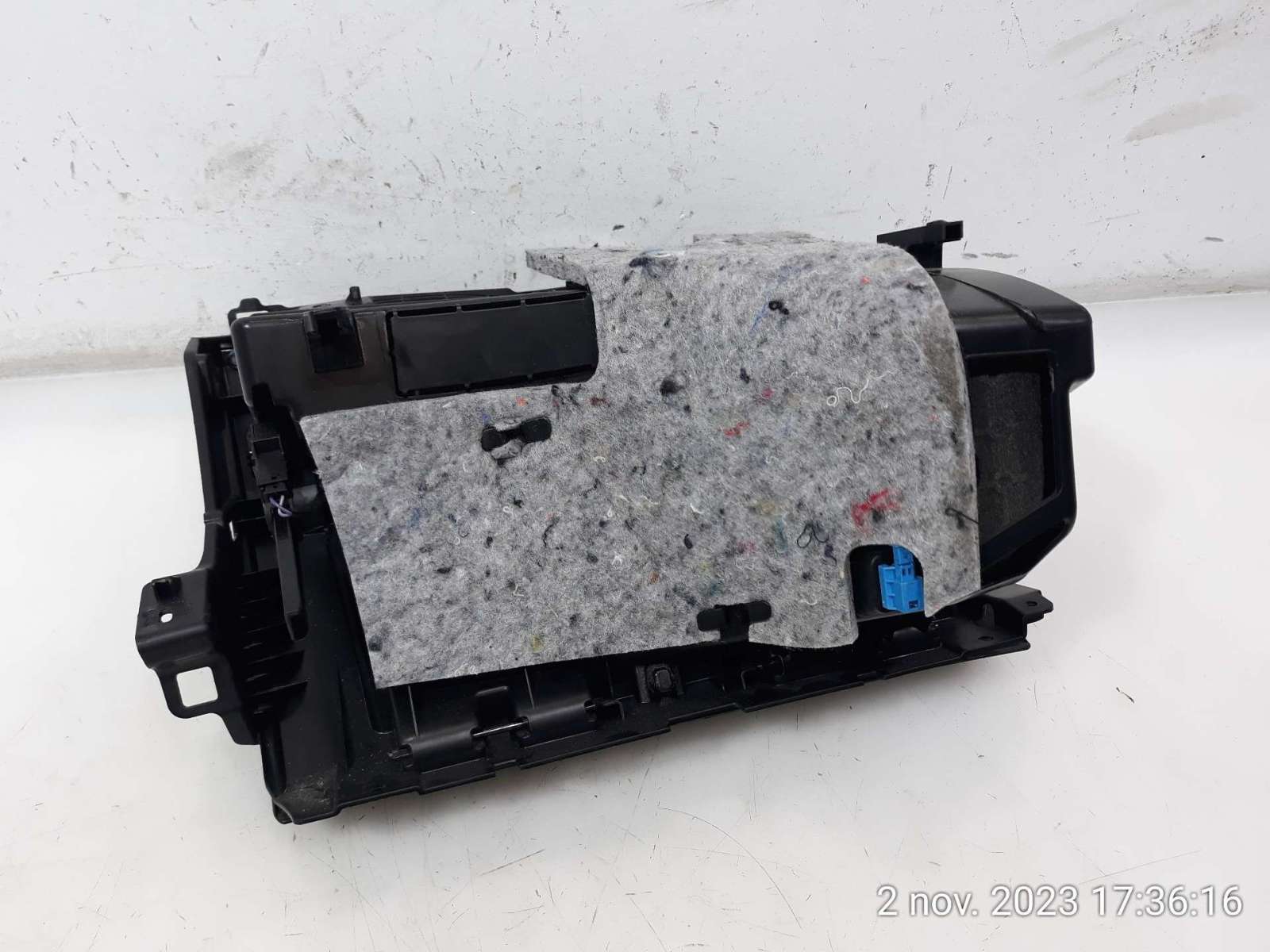 GUANTERA MERCEDES-BENZ CLASE GLA (X156) 2013- (17668086009H68 1559456)