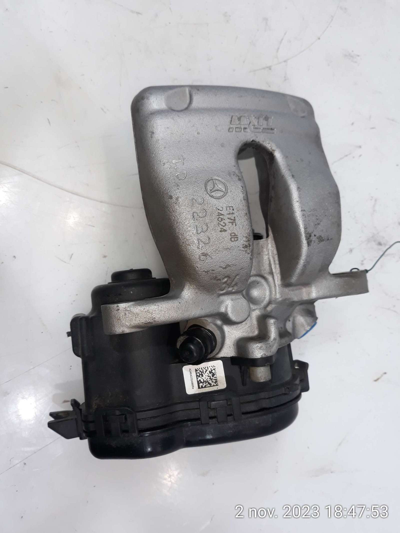 PINZA FRENO TRASERA DERECHA MERCEDES-BENZ CLASE GLA (X156) 2013- (A2464232498R 1559489)