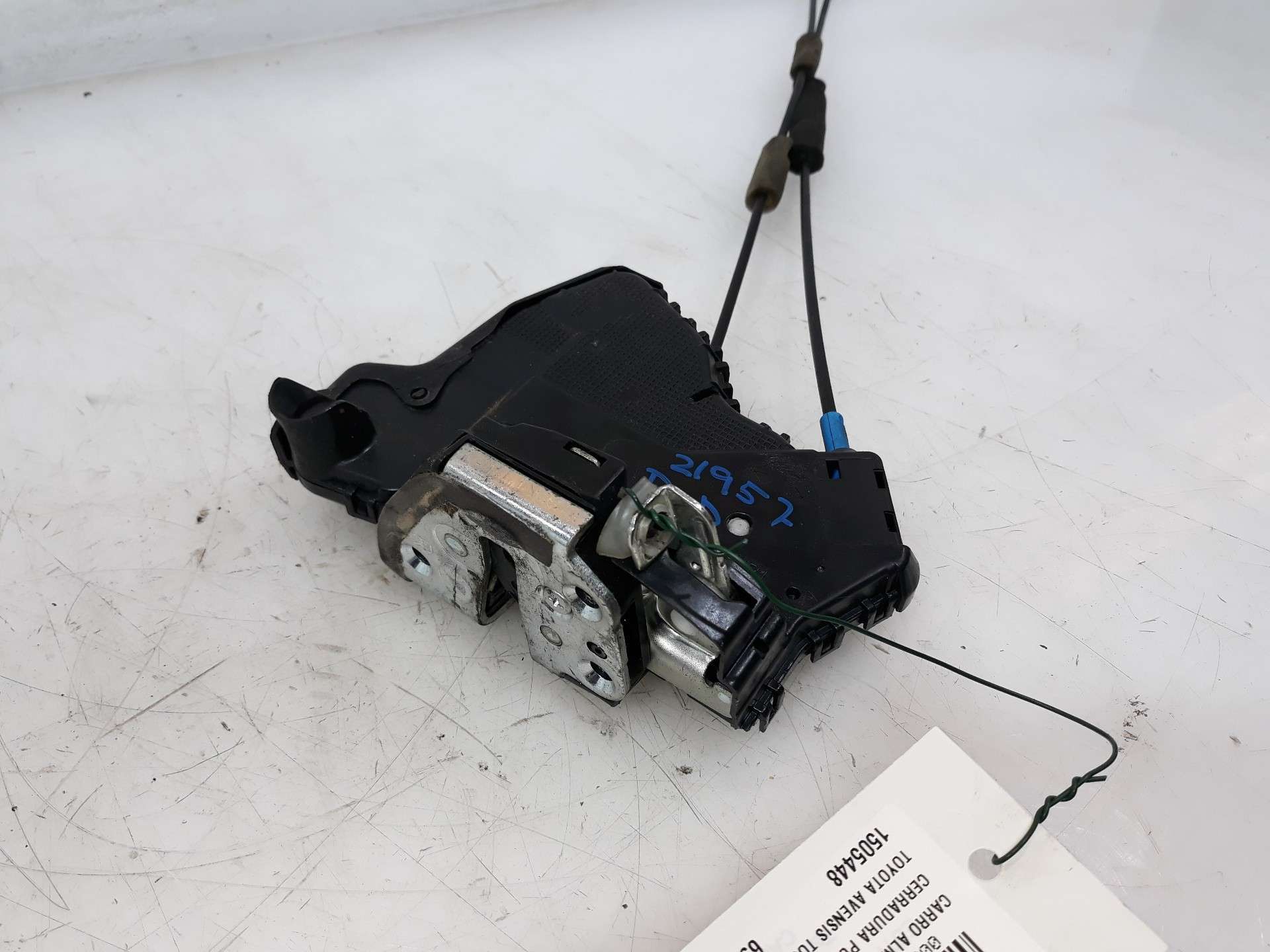 CERRADURA PUERTA DELANTERA DERECHA TOYOTA AVENSIS Station Wagon (_T27_) 2008-2018 (6903005131 1505448)