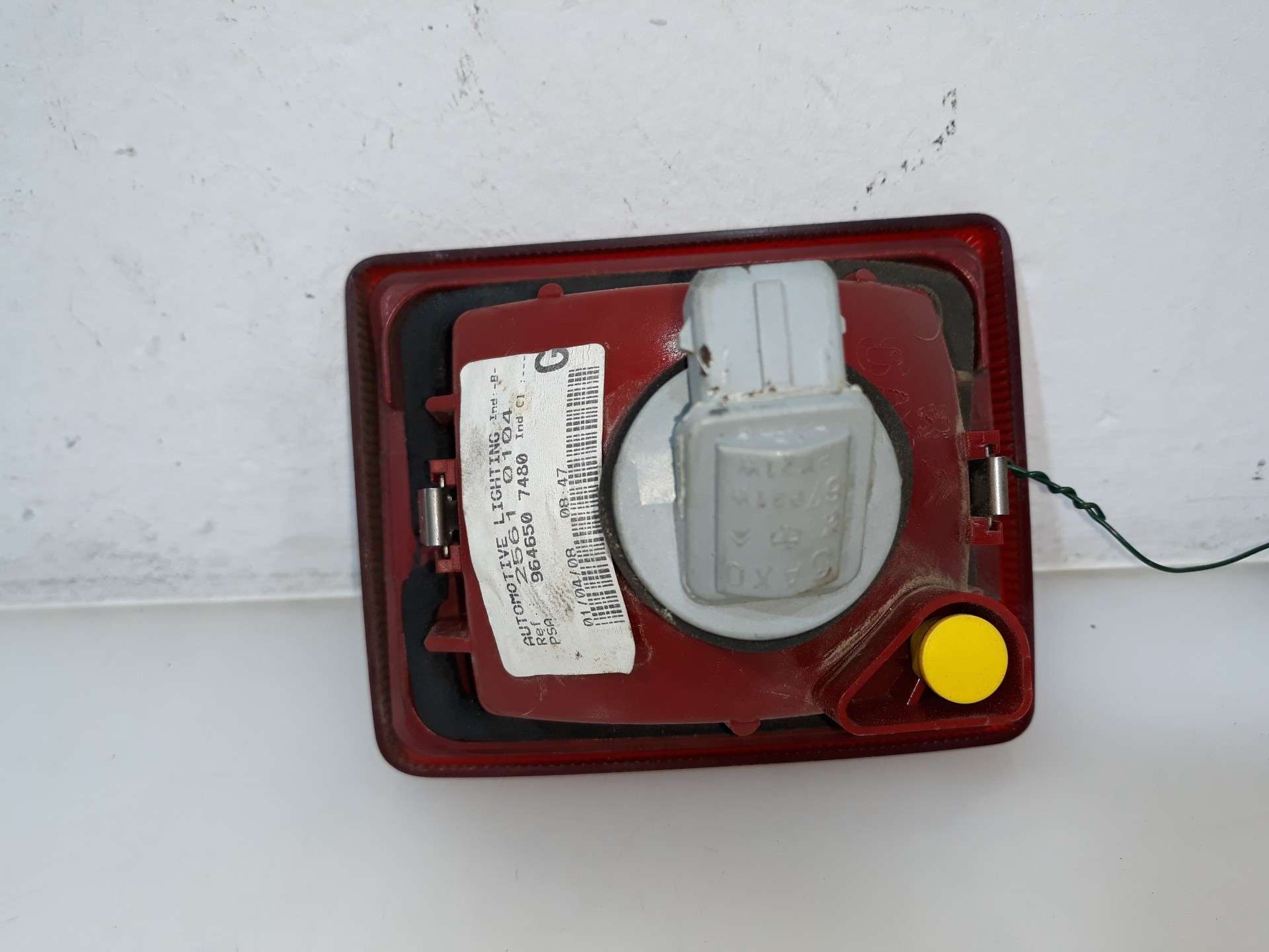 FARO ANTINIEBLA TRASERO IZQUIERDO PEUGEOT 407 SW 2004-2011 (6350T4 1409364)