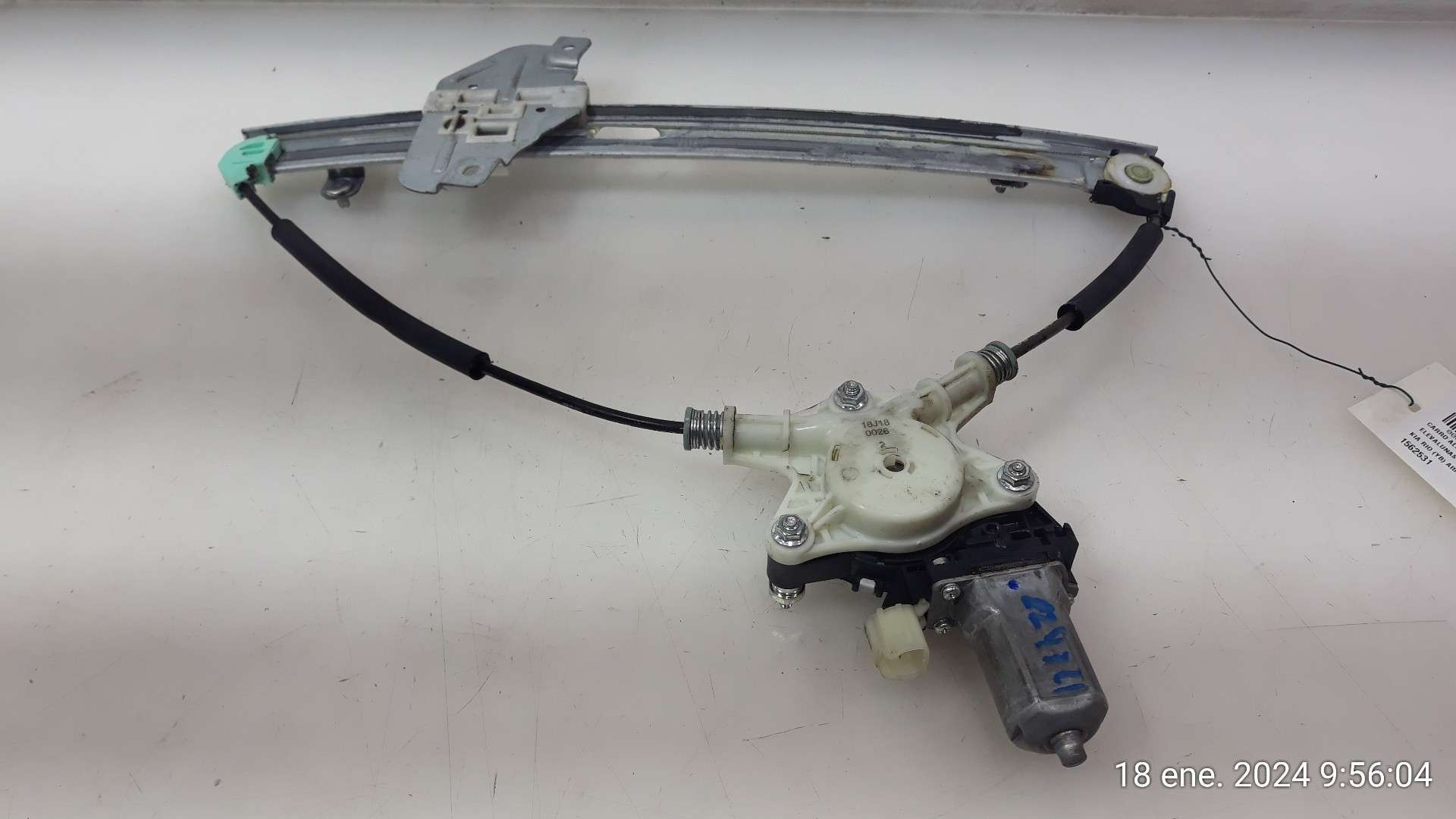 ELEVALUNAS DELANTERO DERECHO KIA RIO (YB) 2016- (824021W010 1562531)