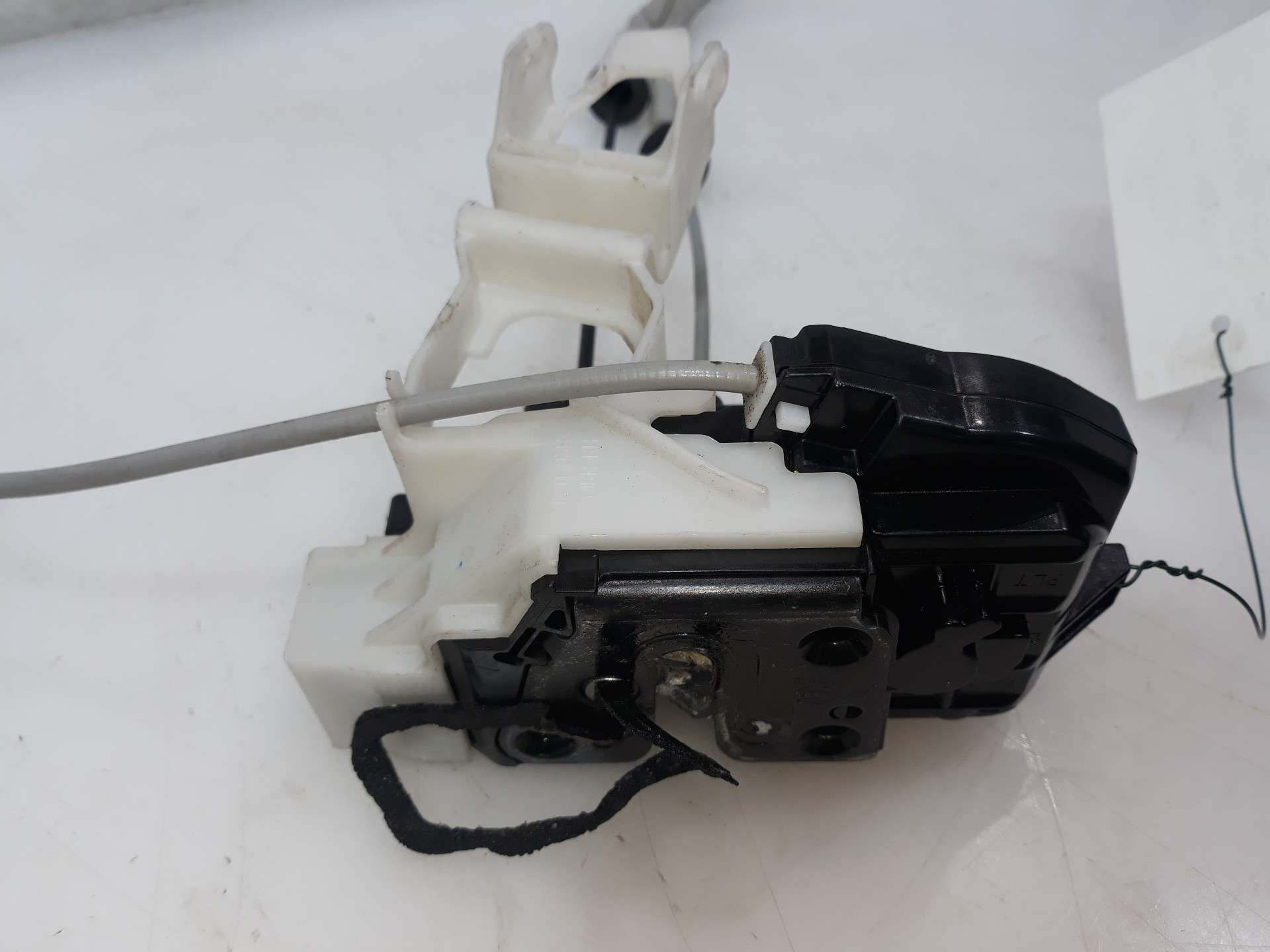 CERRADURA PUERTA TRASERA DERECHA HYUNDAI ix55 2006- (814203J000 1562672)