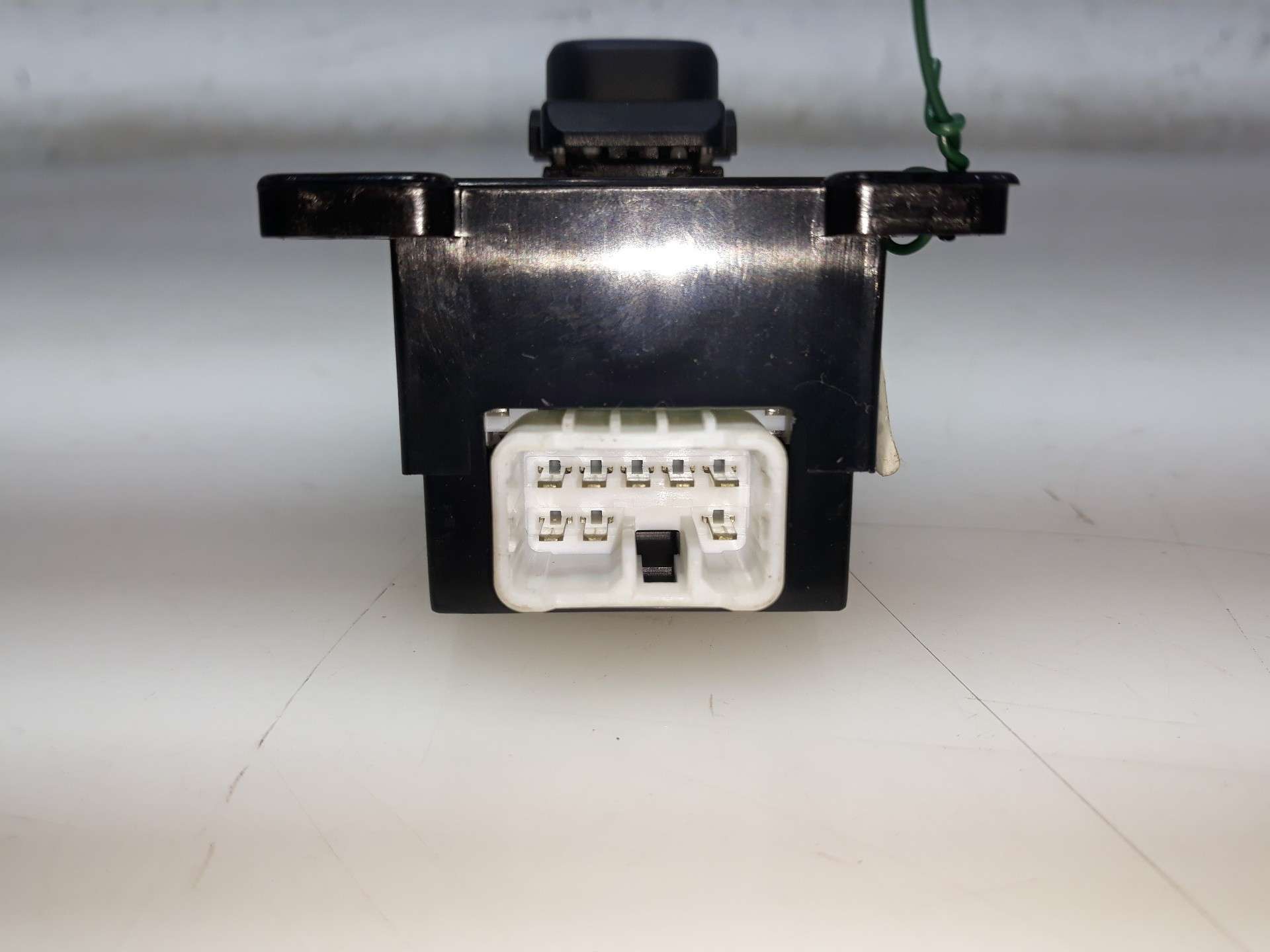 MANDO ELEVALUNAS TRASERO DERECHO HYUNDAI ix55 2006- (935803J000WK 1562689)