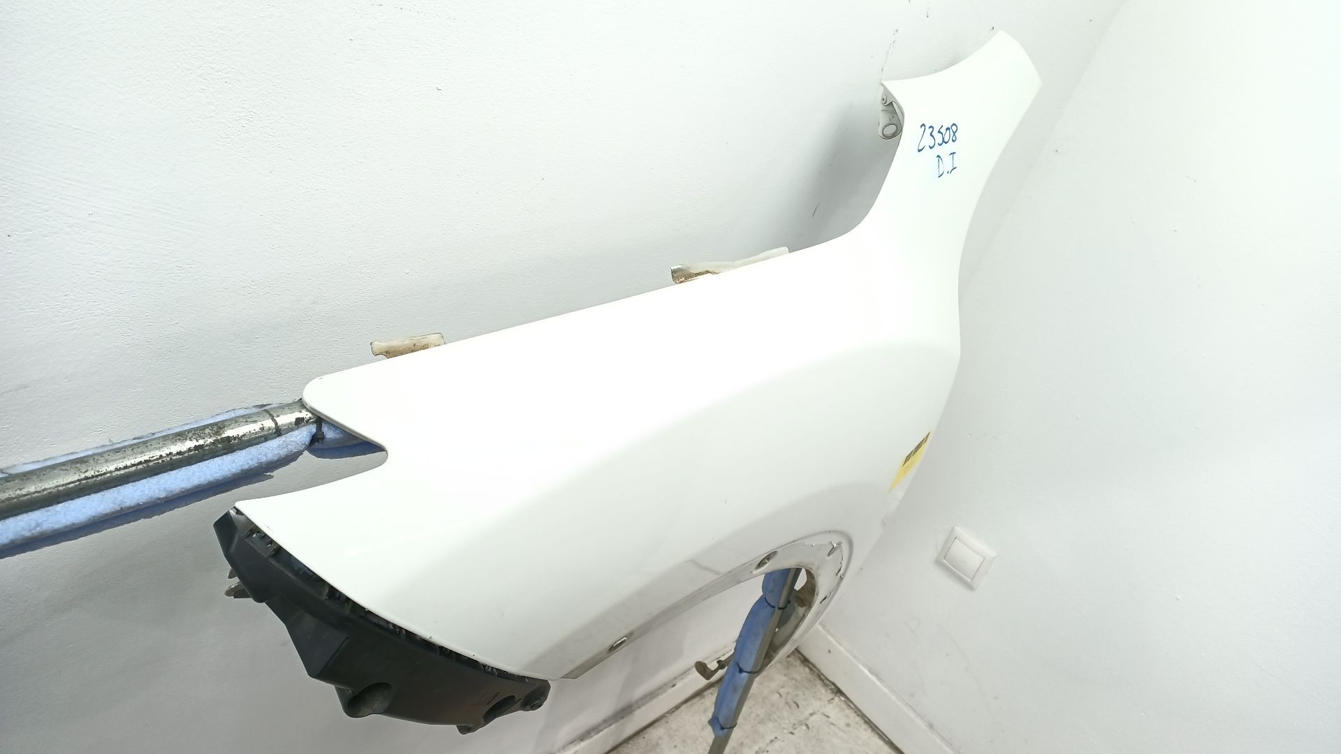 ALETA DELANTERA IZQUIERDA NISSAN JUKE (F15) 2010- (F3101BV8MA 1710191)