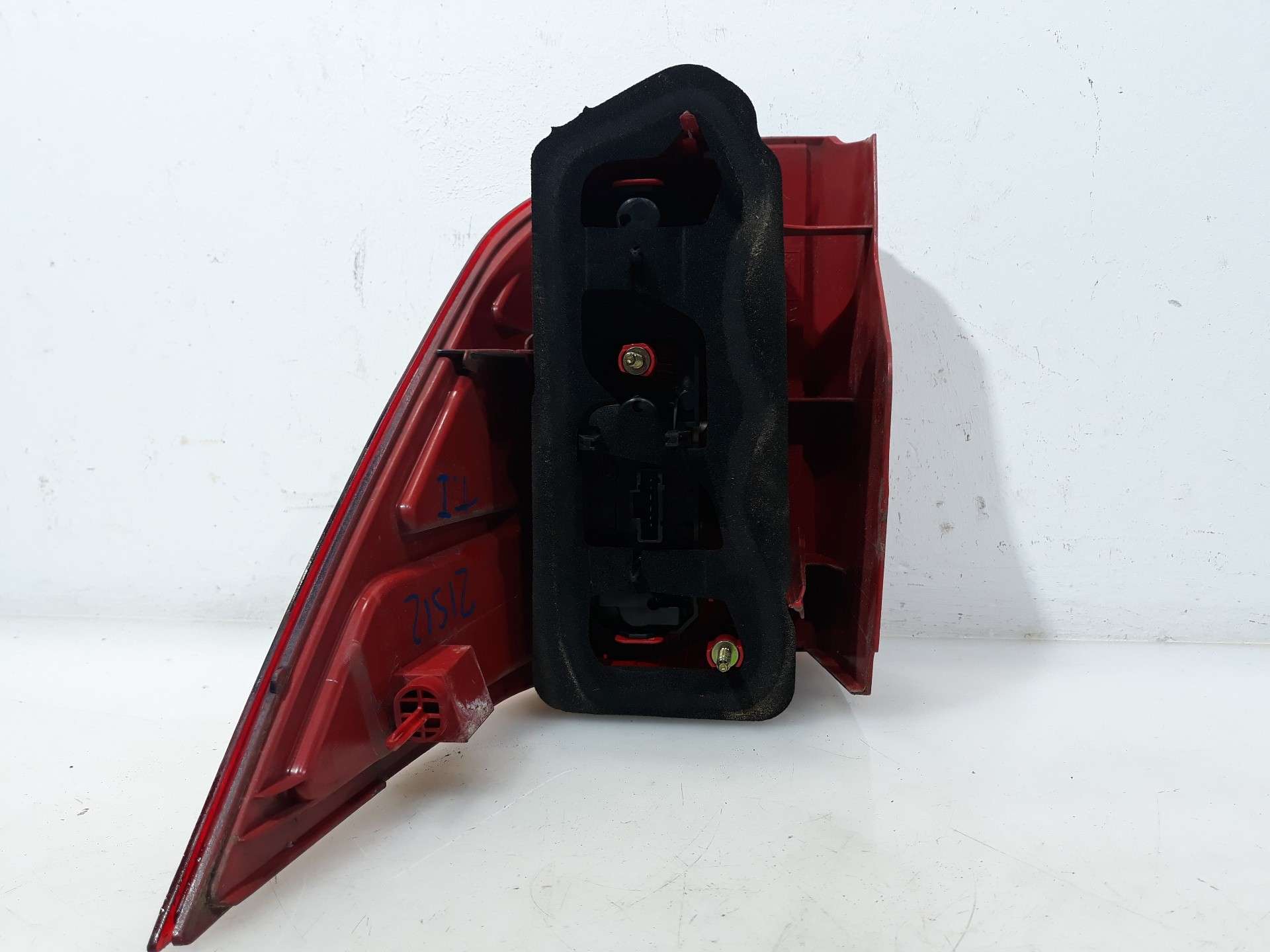 PILOTO TRASERO IZQUIERDO PEUGEOT 1007 2005-2010 (6350V5 1425468)