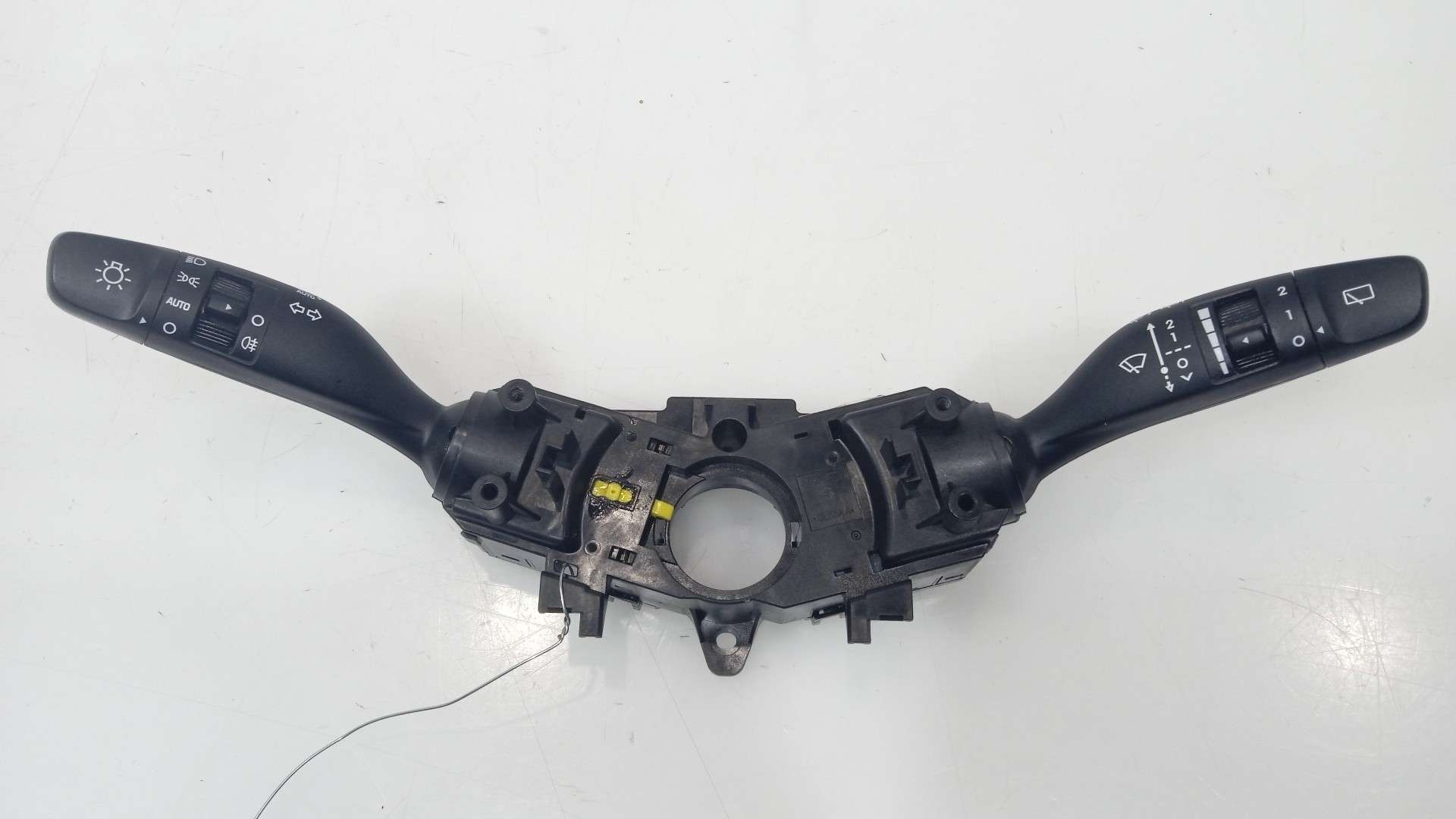 MANDO MULTIFUNCION HYUNDAI BAYON (BC3) 2021- (93404Q0850 1660040)