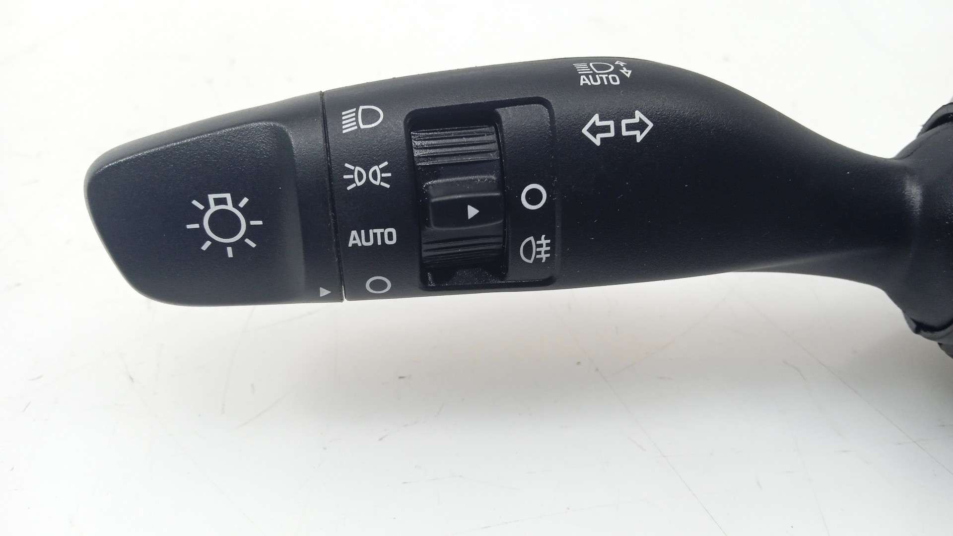 MANDO MULTIFUNCION HYUNDAI BAYON (BC3) 2021- (93404Q0850 1660040)