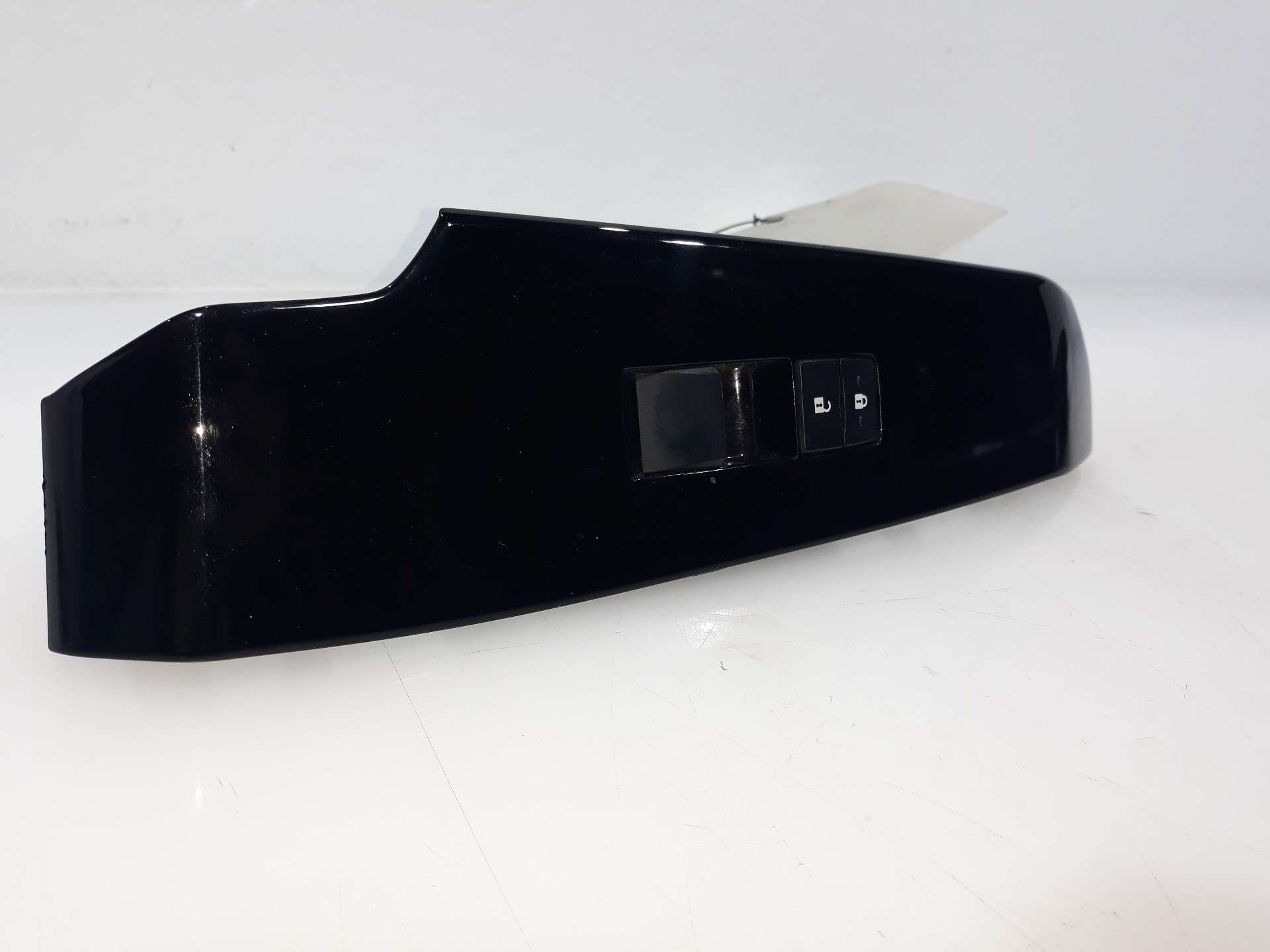 MANDO ELEVALUNAS DELANTERO DERECHO LEXUS IS 2013- (7423153171 1508044)