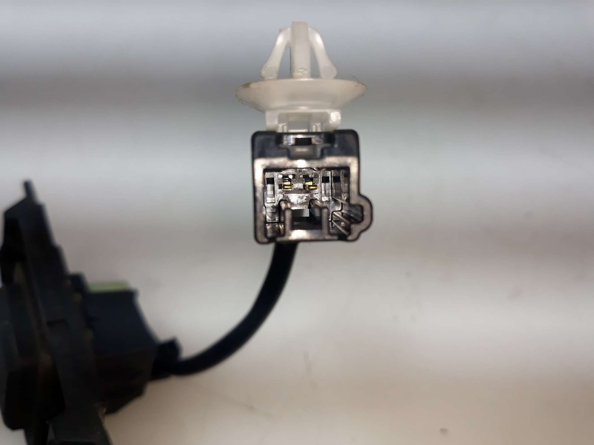 MANETA EXTERIOR PORTON LEXUS IS 2013- (7464951010C3 1508052)