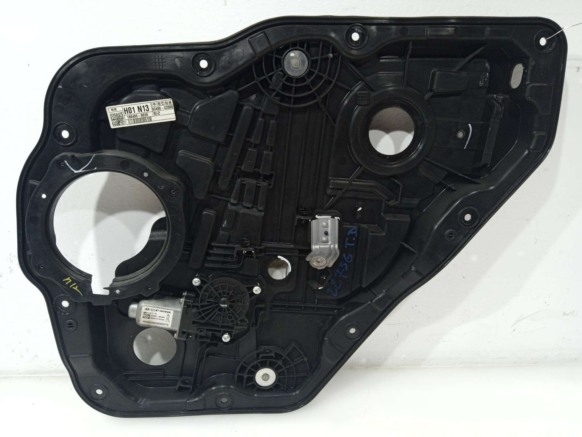 ELEVALUNAS TRASERO DERECHO HYUNDAI IONIQ (AE) 2016- (83481G2000 1617870)