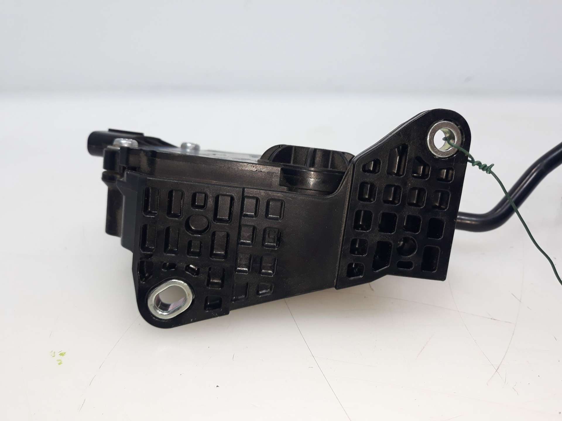 PEDAL ACELERADOR LEXUS IS 2013- (7811030170 1508066)