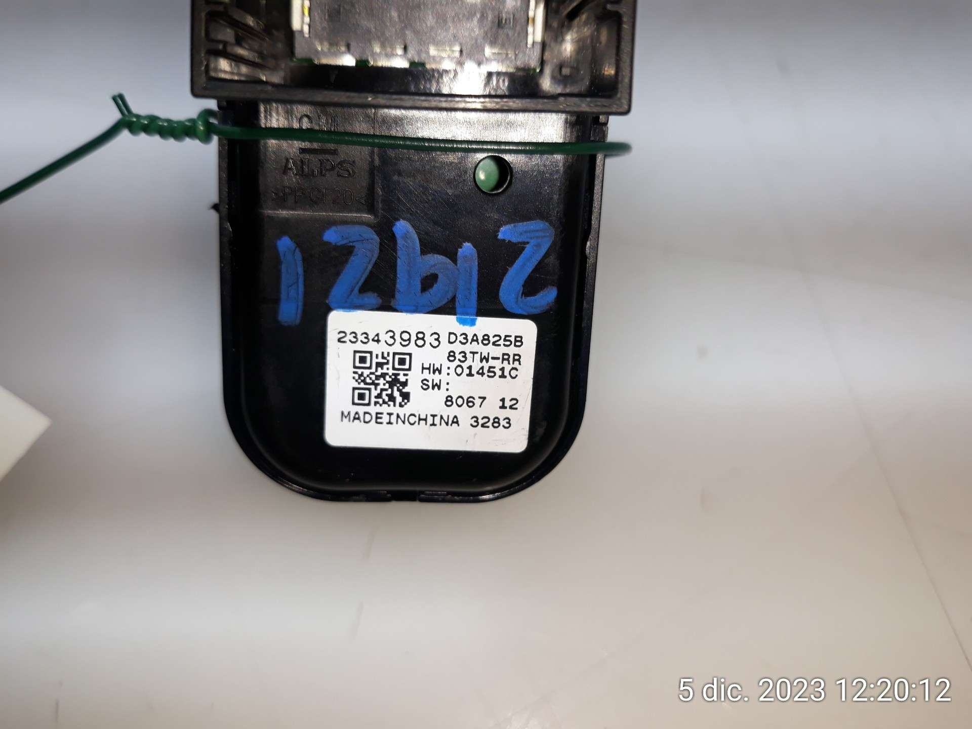 MANDO ELEVALUNAS TRASERO DERECHO OPEL INSIGNIA GRAND SPORT 2017- (23343983 1565803)