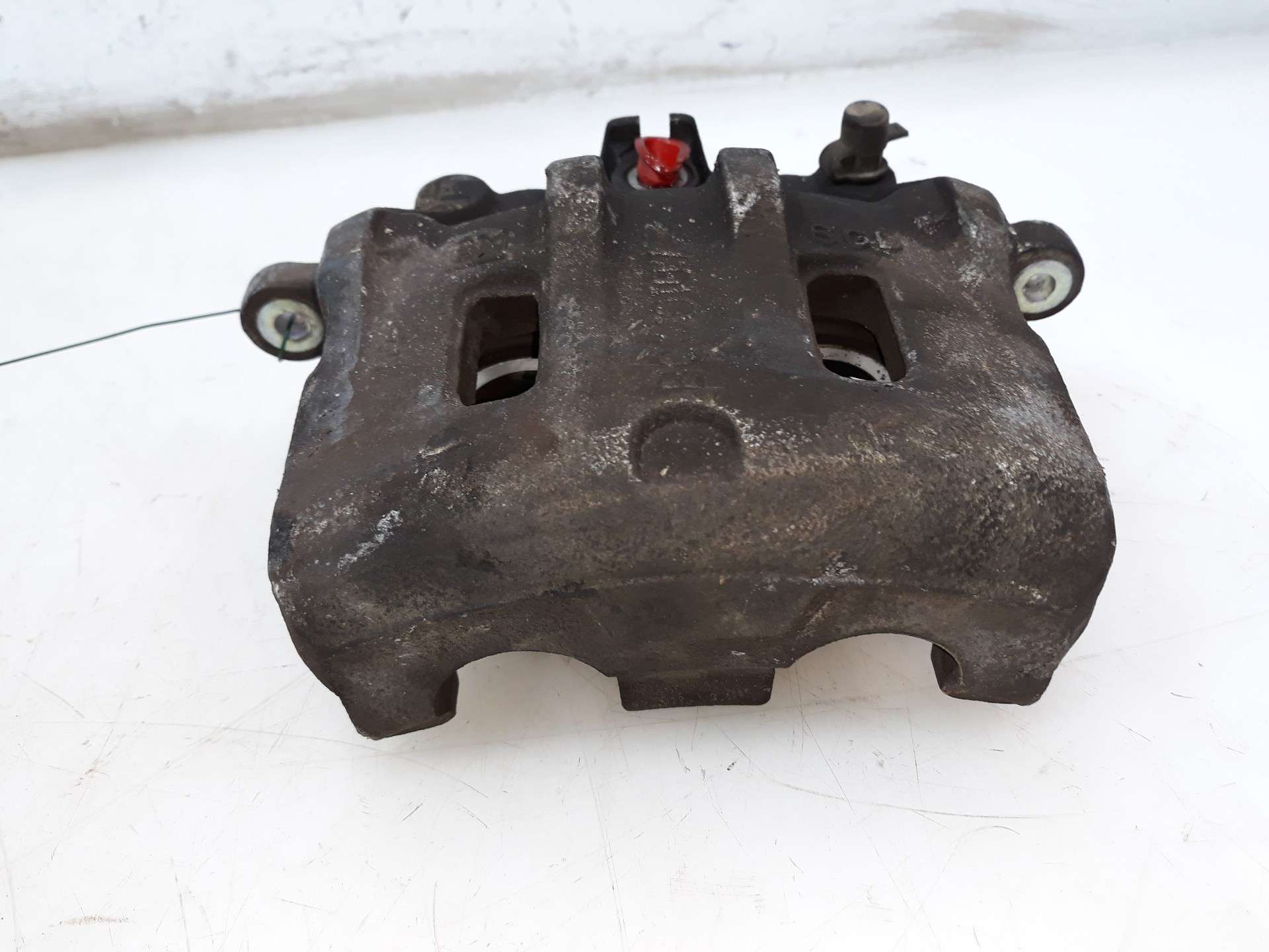 PINZA FRENO DELANTERA IZQUIERDA CHEVROLET CAPTIVA 2006-2016 (96626067 1510091)