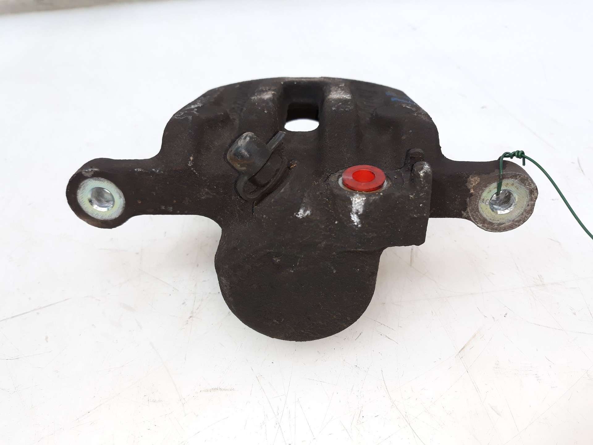 PINZA FRENO TRASERA IZQUIERDA CHEVROLET CAPTIVA 2006-2016 (96626073 1510093)