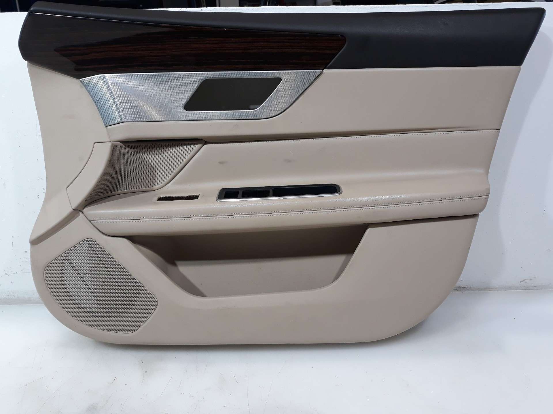 JUEGO ASIENTOS COMPLETO JAGUAR XF II (X260) 2015- (XF300 SPORT 1510463)